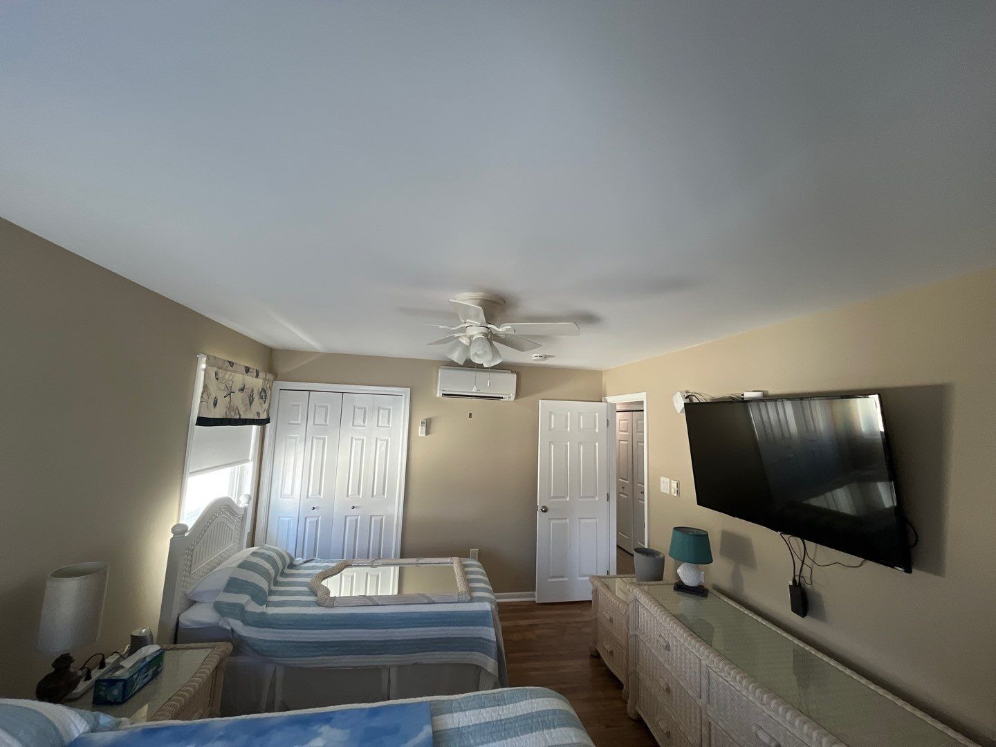 Ceilings Painting by Fresh Coat Works LLC