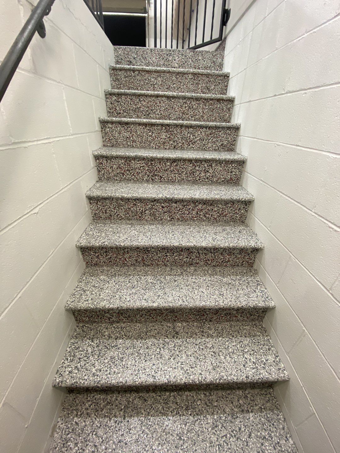Garage Floor with Stairs using Buckeye and Slate Stone by Your1DayFloor.com