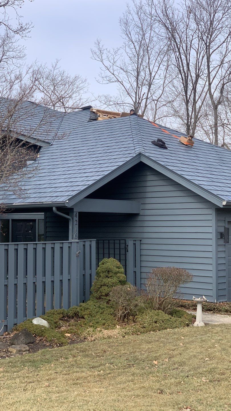 EDCO Arrowline Slate Metal Shingle Roof in Fort Wayne, Indiana by 4Ever Metal Roofing