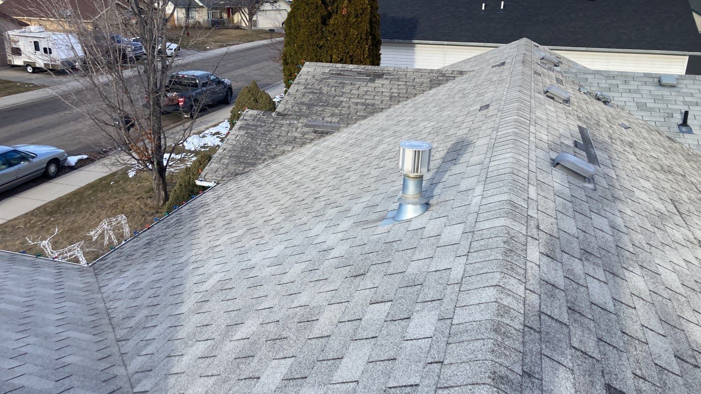 Single Story roofing replacement Meridian in using Owens Corning Oakridge shingles in Estate Grey by ID Roofing LLC