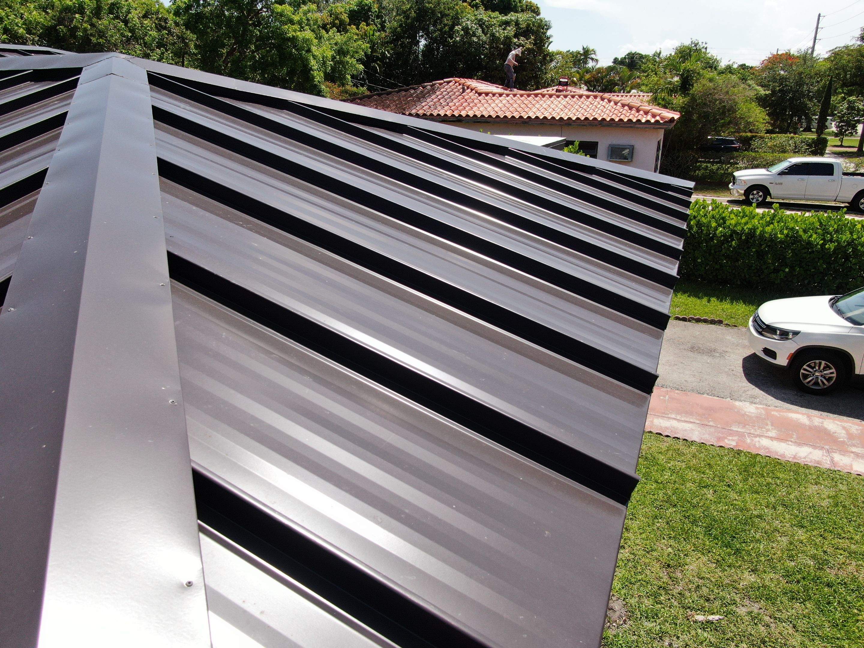 Metal Roof - Galvalume - Dark Bronze by Istueta Roofing