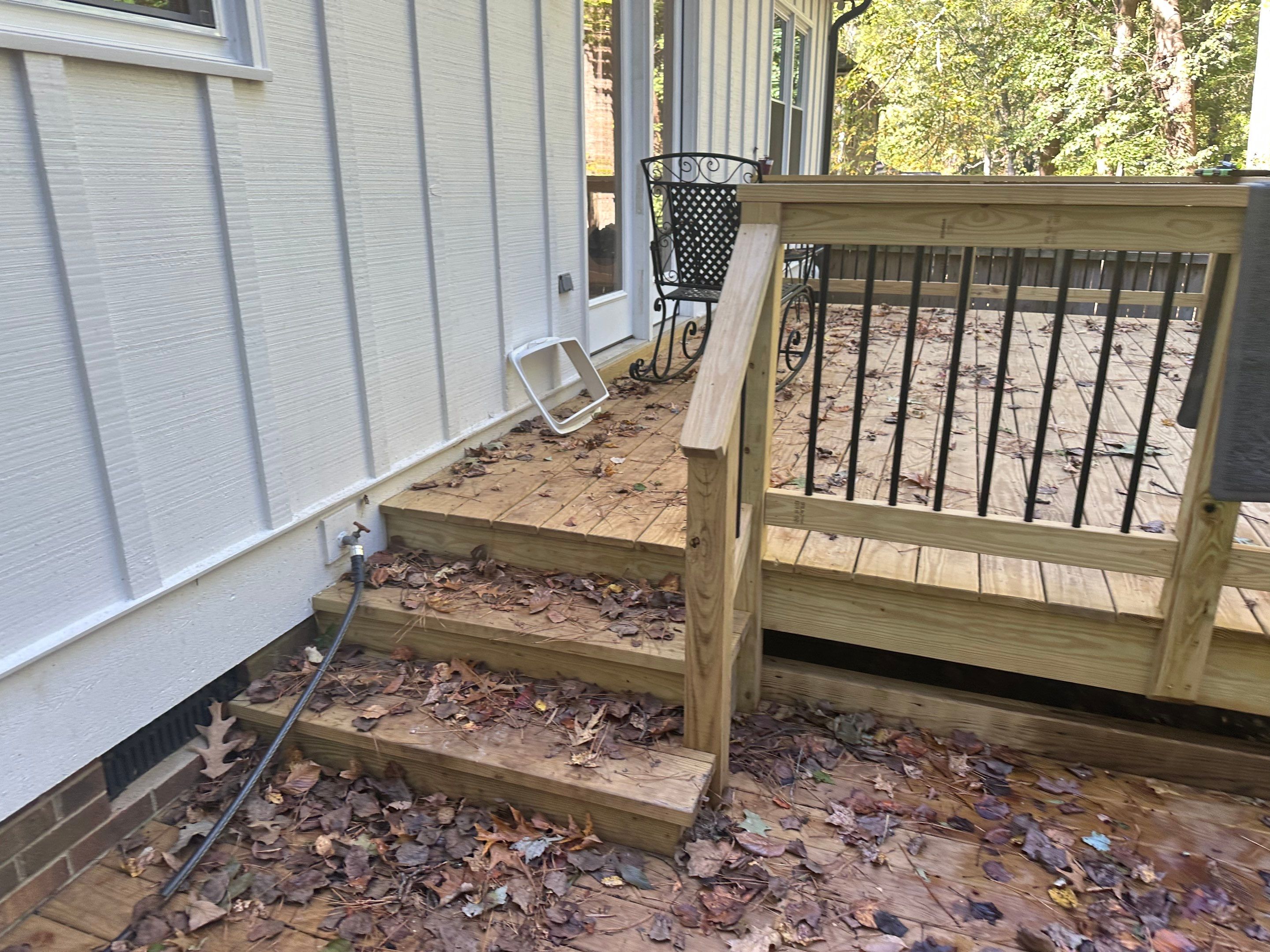 Wood Deck using Wood Sealant by DuraSeal