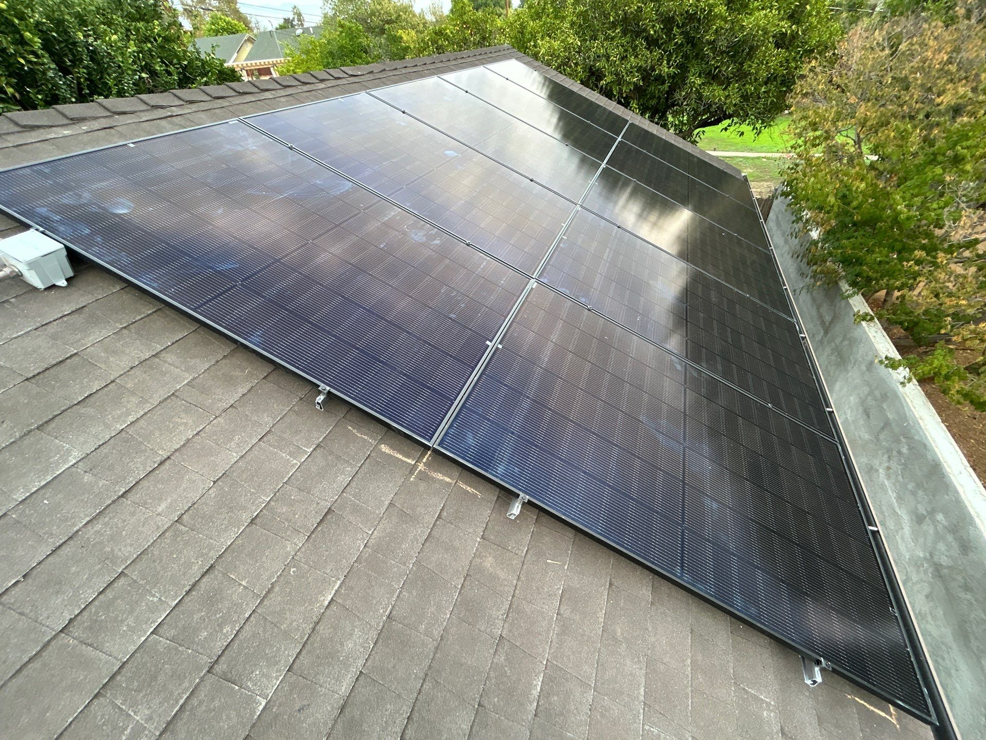 Los Angeles Solar Panel Installation with Franklin Home Power Battery Storage by AWS Solar