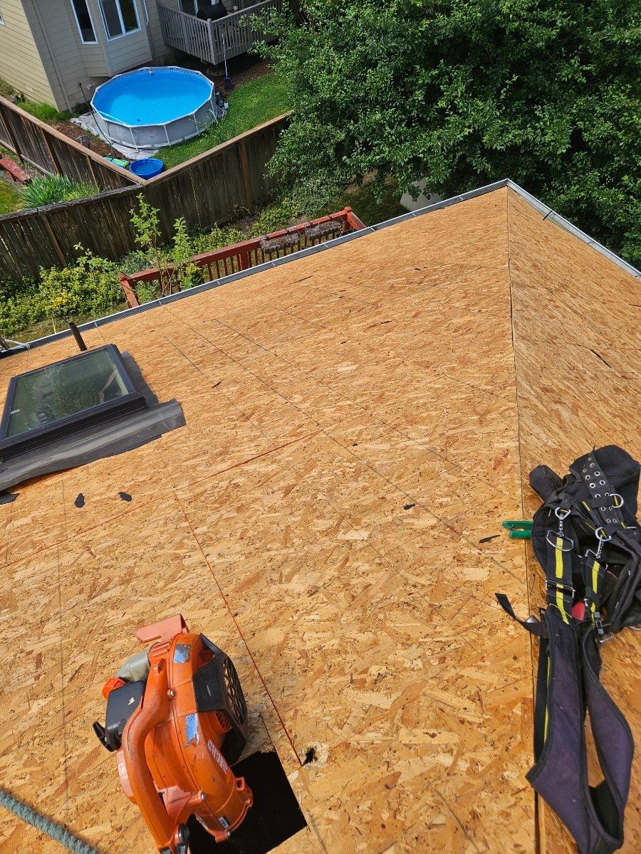 Residential Roofing Installation using Asphalt Shingles by Vitan Construction LLC 