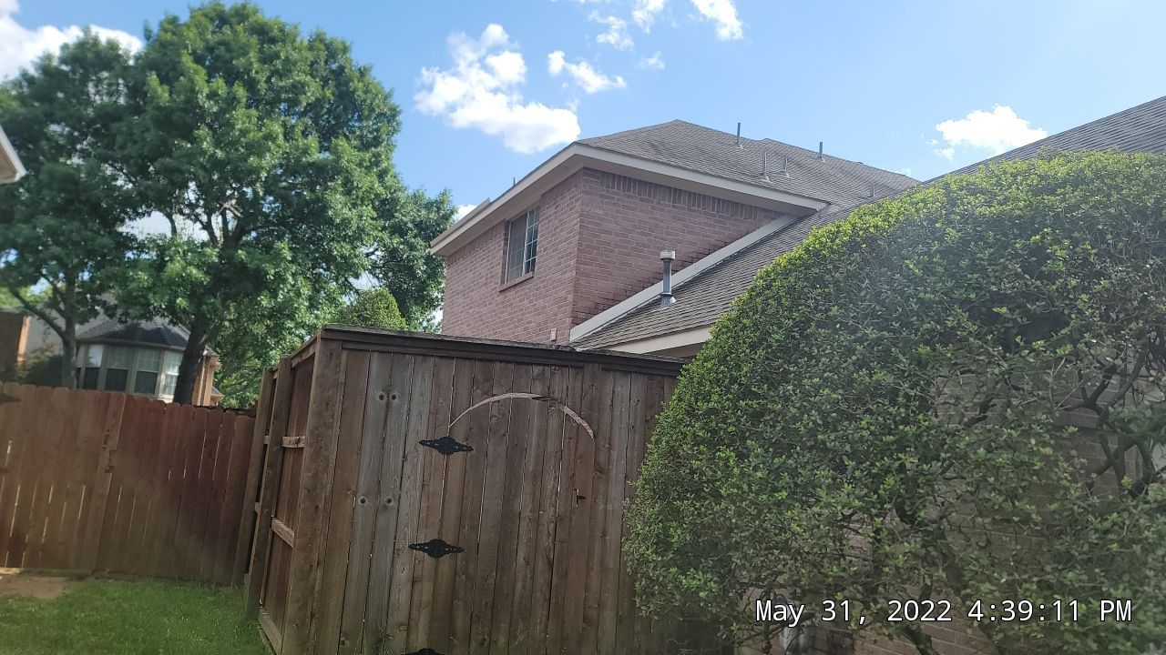 Insurance Claim Roof and Gutters using Owens Corning Oakridge Driftwood by Tex-Line Roofing