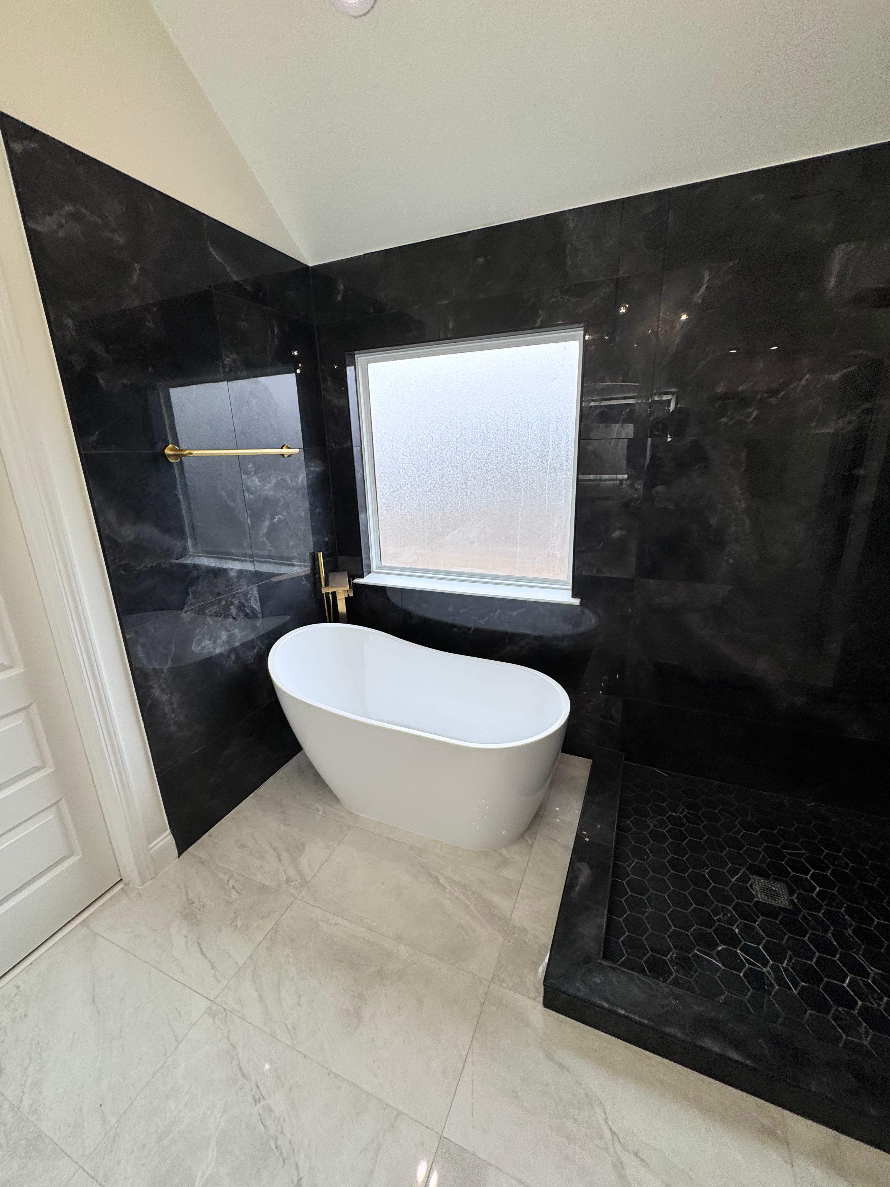 Master bathroom renovation by Prudencio