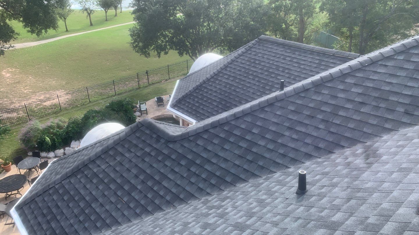 GAF HDZ - Charcoal by Elite Roofing LLC