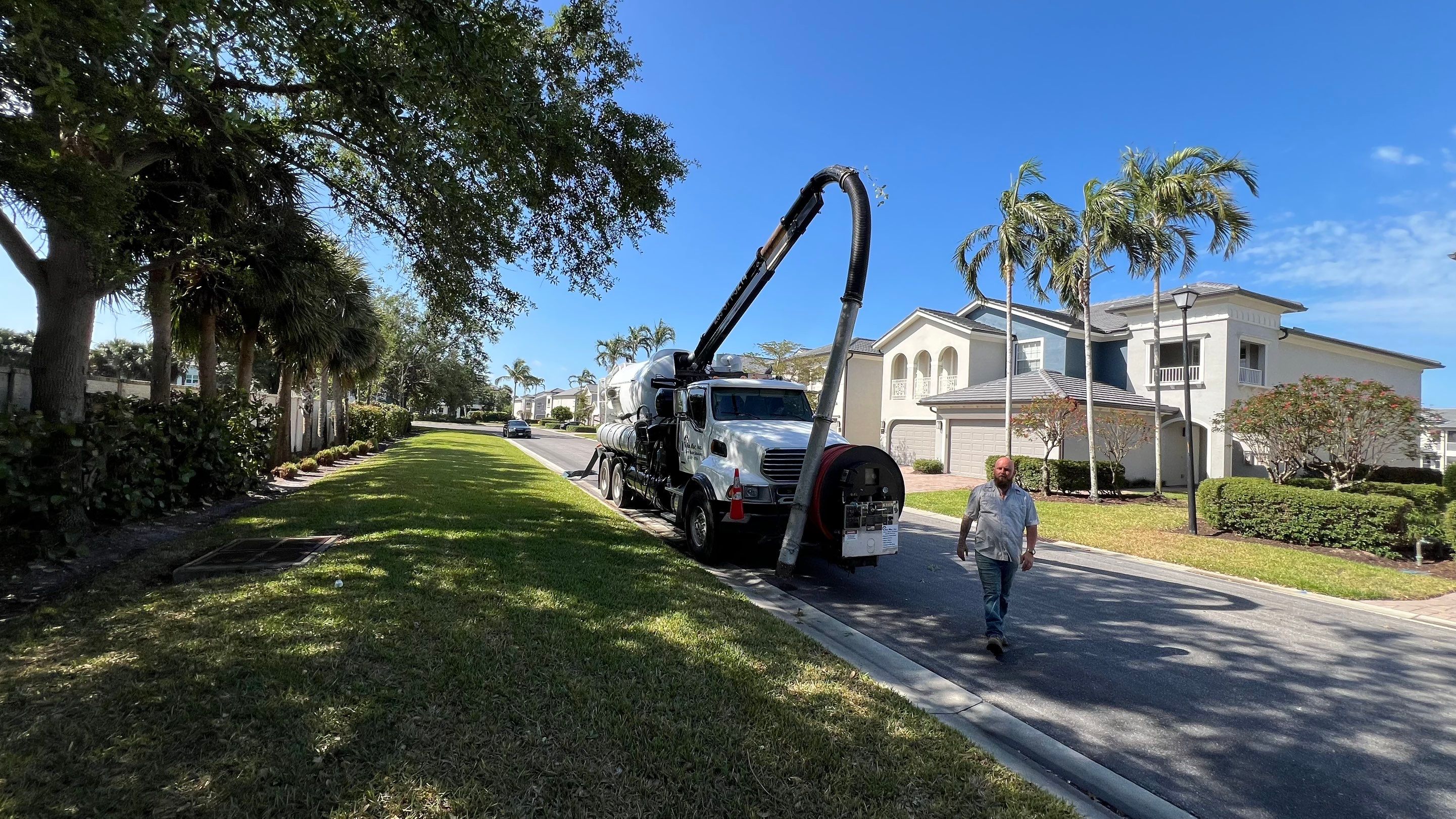 Estero Community Stormwater System Maintenance by APS Power & Water