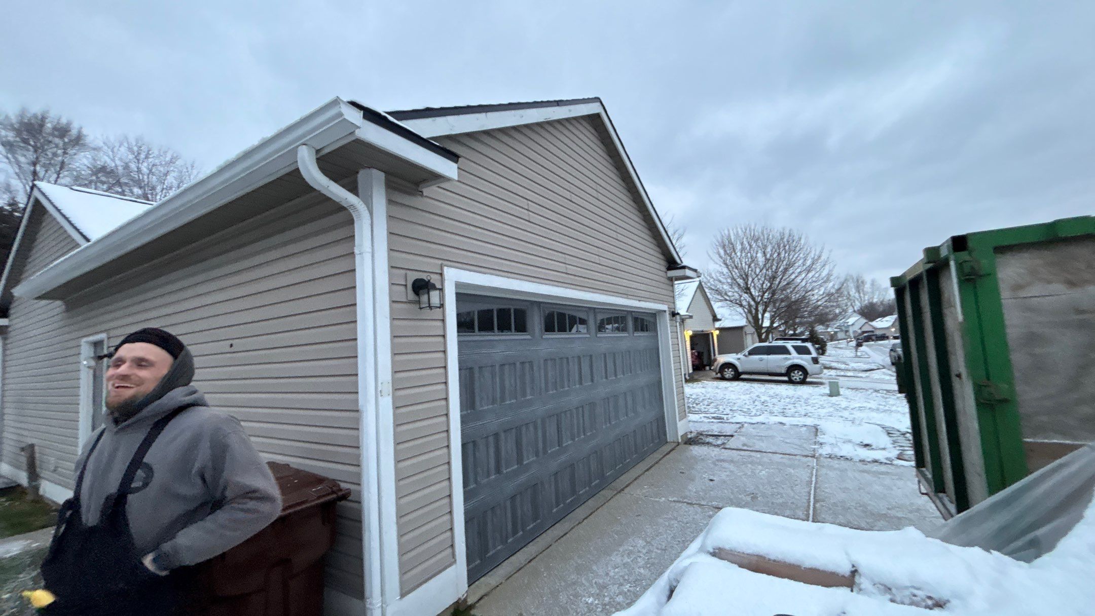 Siding Replacement using Alside Charter Oak D4.5" Riveria Dusk by 180 Contractors