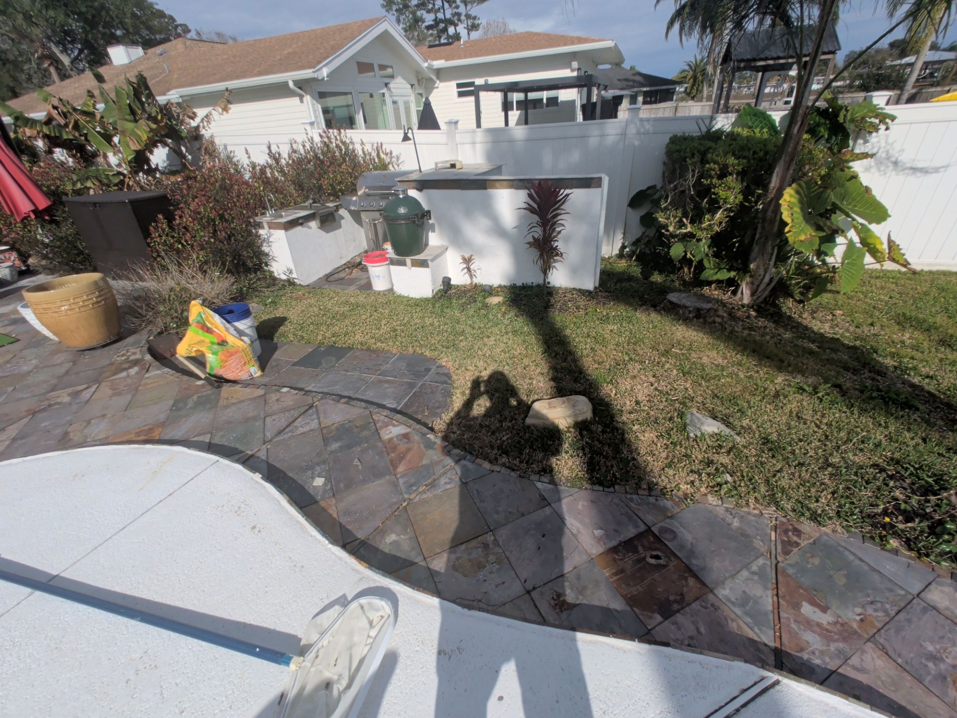 Flower Bed & Property Cleanup San Pablo area — Jacksonville Beaches, FL by Harmoni Home Services