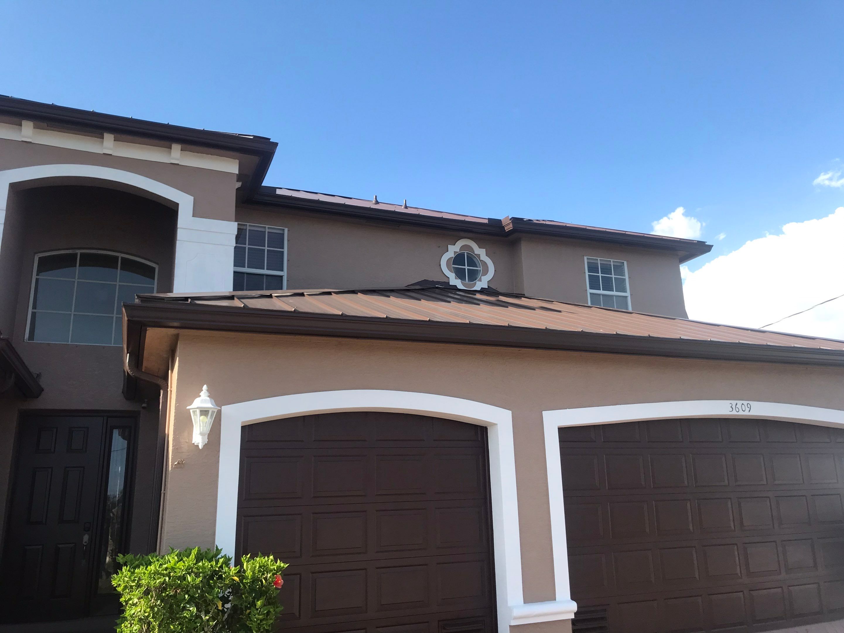 Brown Seamless Gutters using Royal Brown in Cape Coral by Gutter Professors