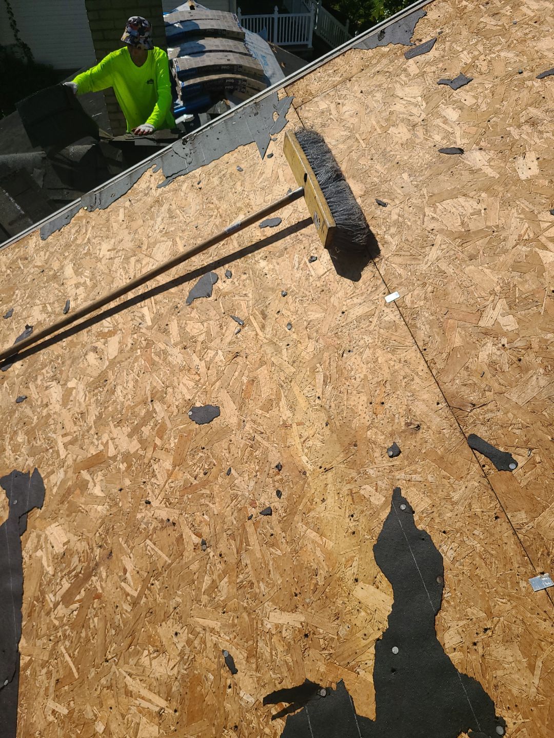 Springfield: CertainTeed Landmark Pro Designer Shingles in Max Def Moire Black by RM Banning, Inc.