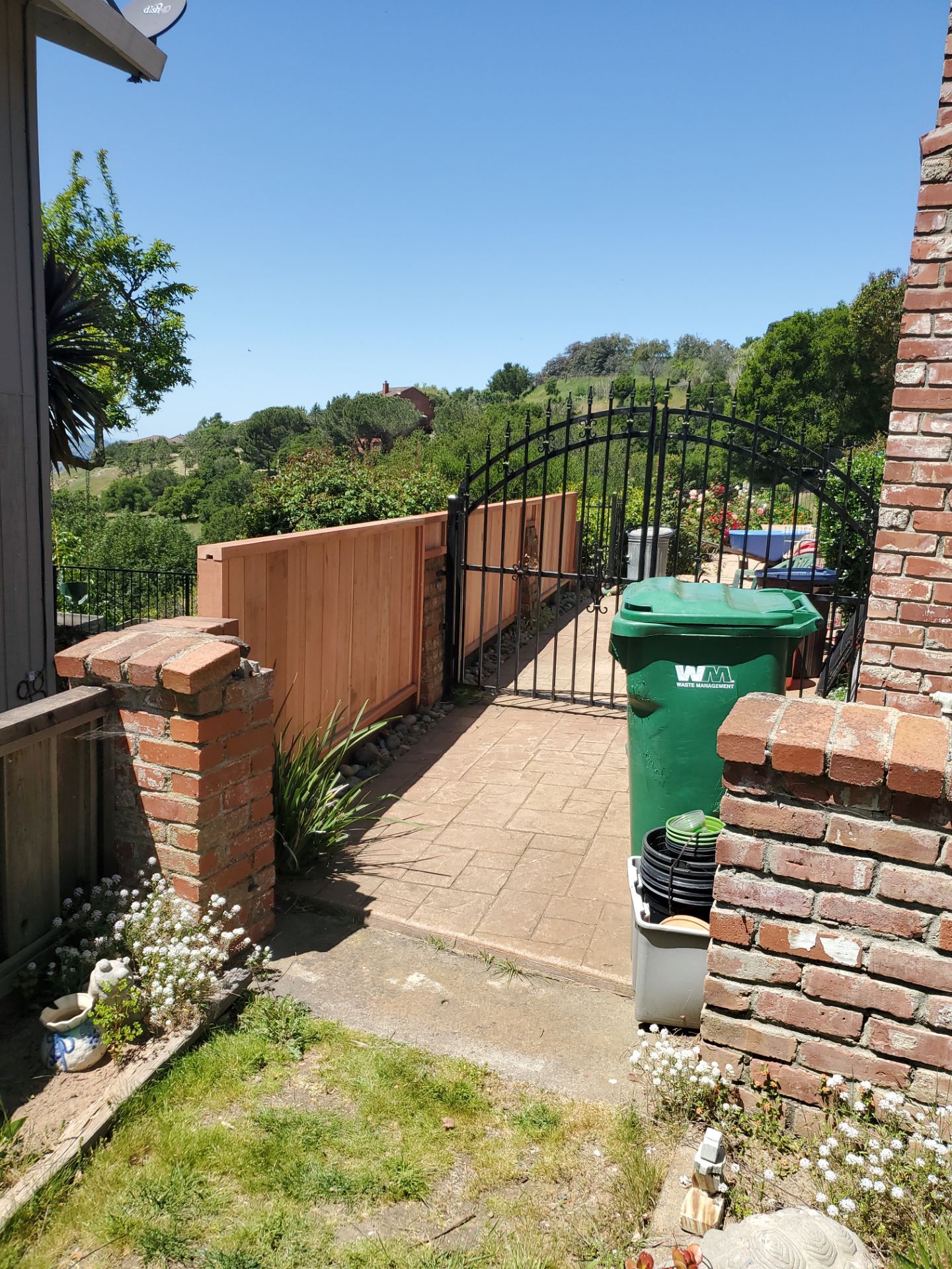 T&G Vertical - 6' High by Fremont Fence Inc