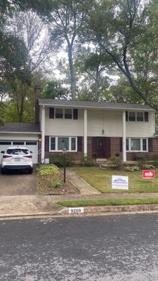 Springfield : Residential Roof Replacement with CertainTeed Landmark Pro in Max Weathered Wood