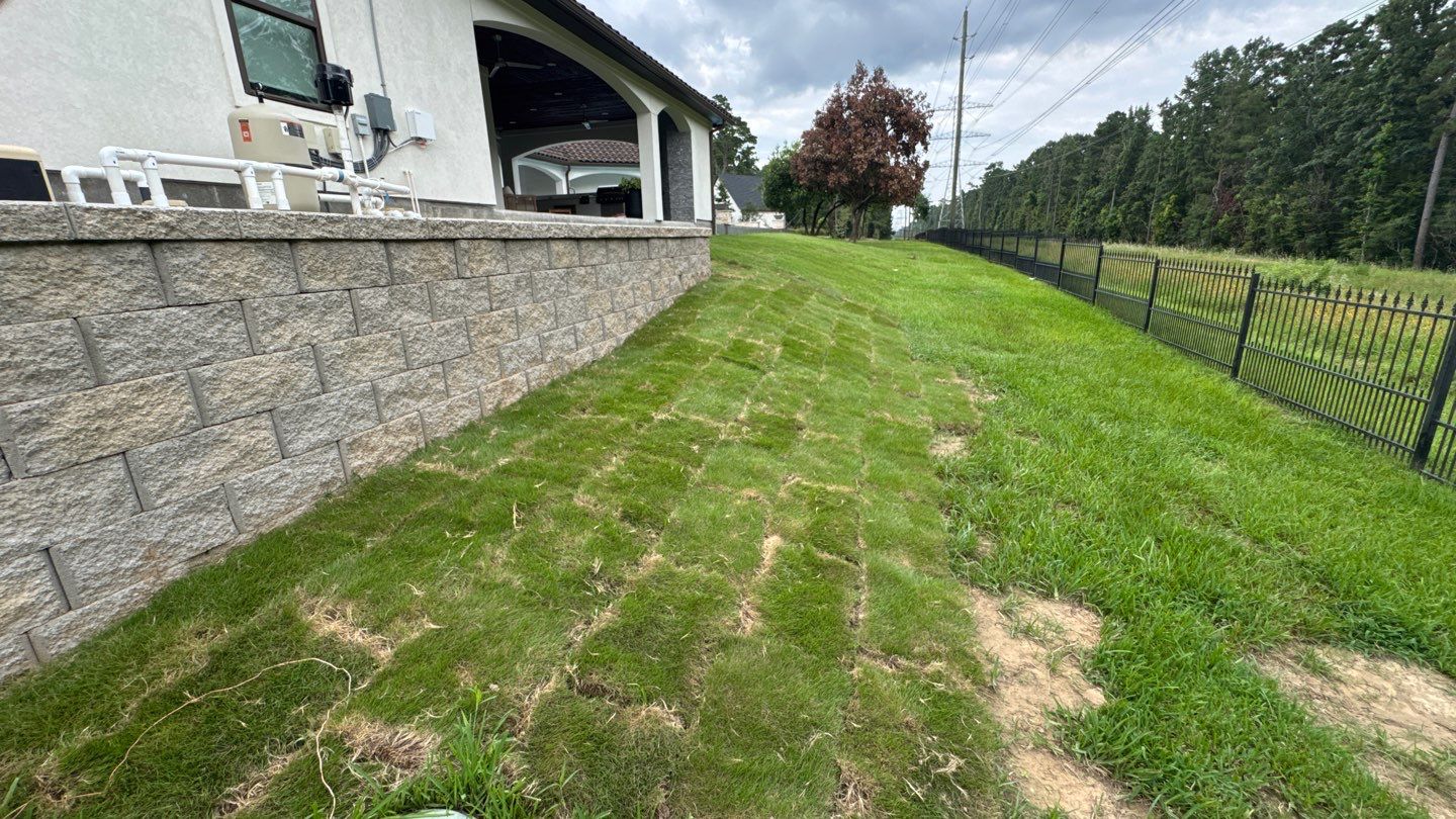 🏡 Duane’s Complete Retainer Wall & Hardscape Walkway by Texas Urban Elements