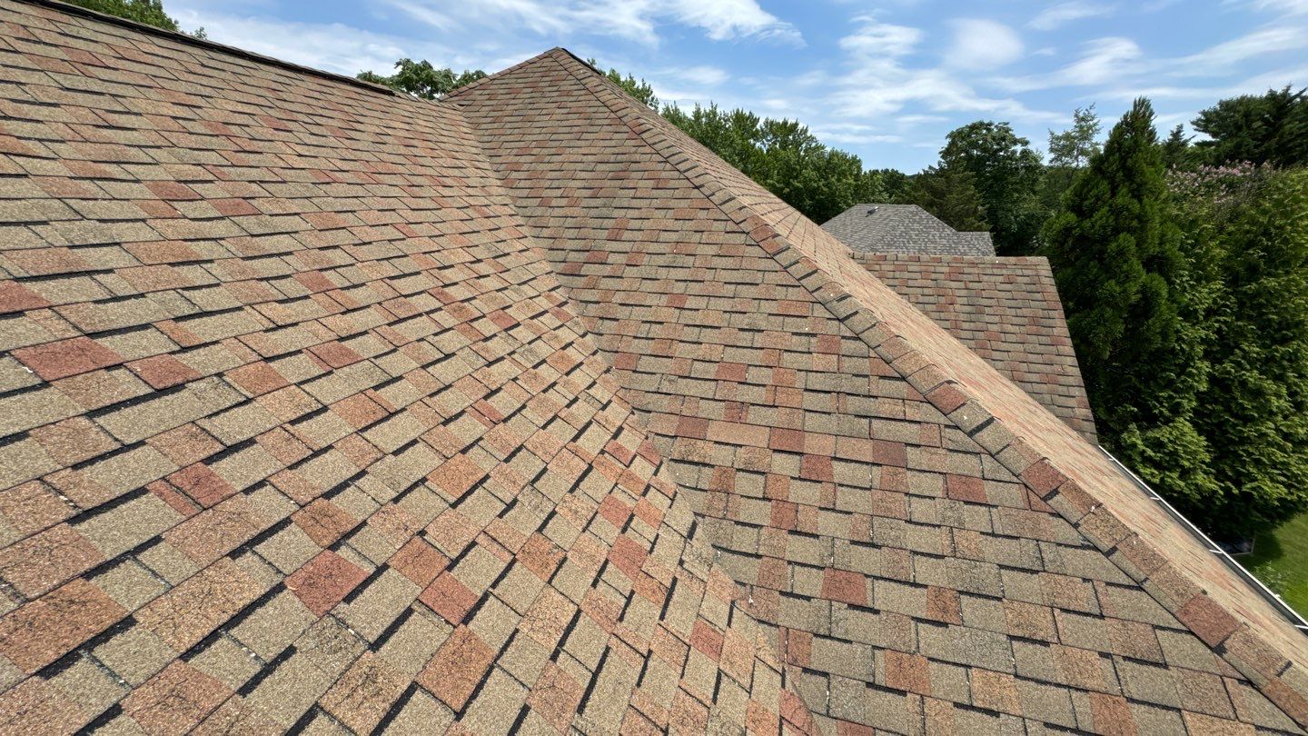 McLean: Residential Roof Installation with Landmark Pro Designer Shingles in Max Def Moire Black by RM Banning, Inc.
