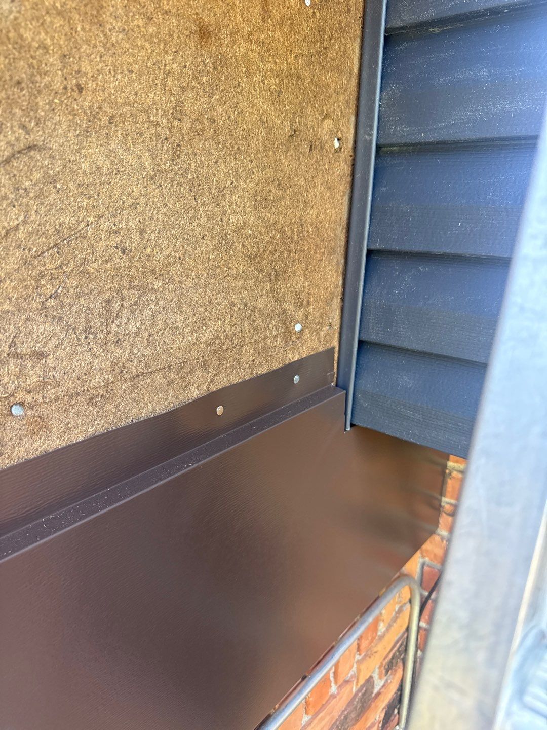 Siding Replacement using Alside Charter Oak D4.5" by 180 Contractors