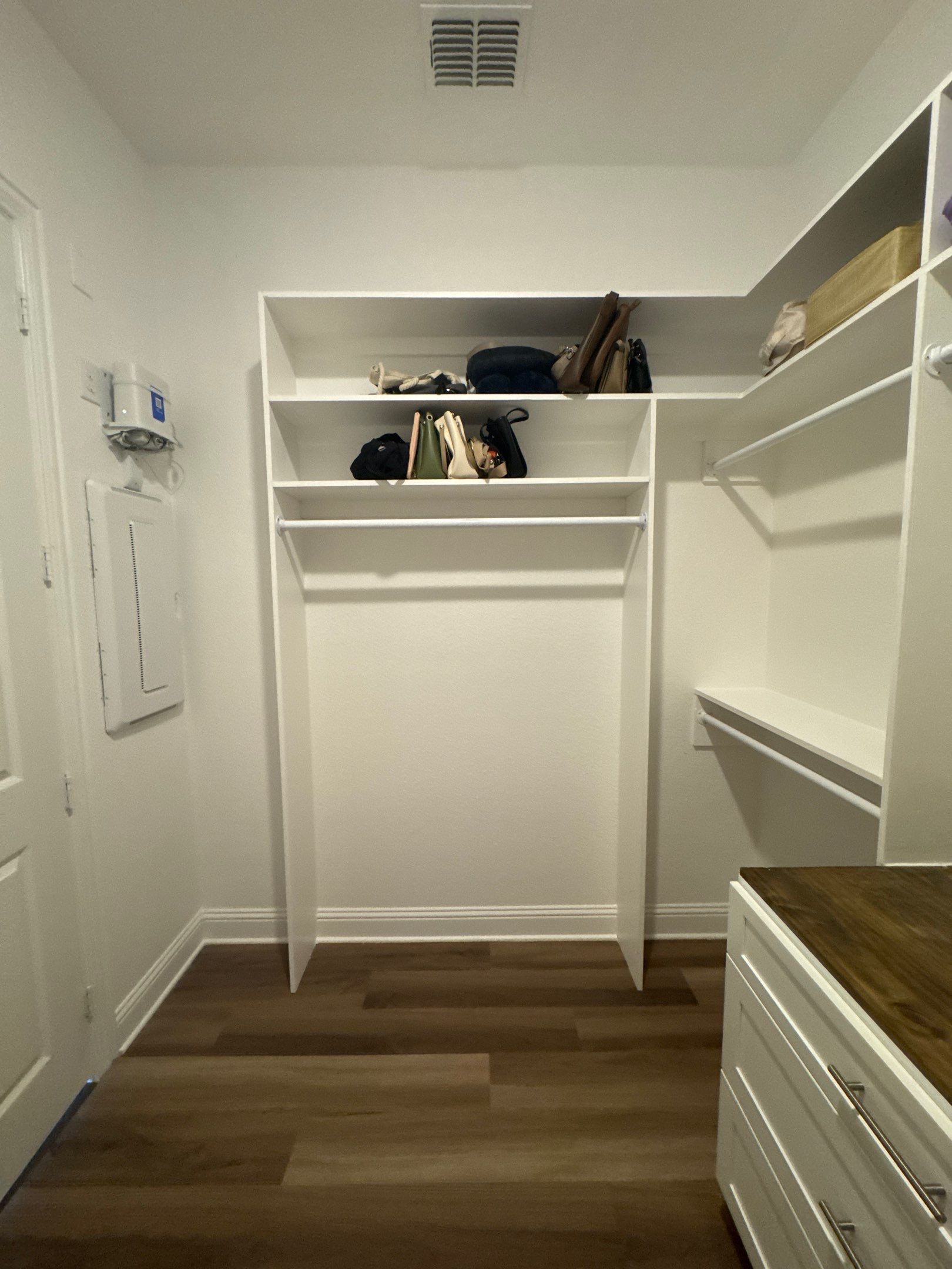 Total Home Refinement: High-Gloss Garage & Custom Interior Storage by Tibi Soli LLC