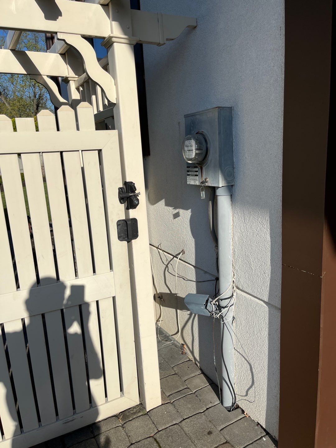 Electric Vehicle Charger by Staybright Electric
