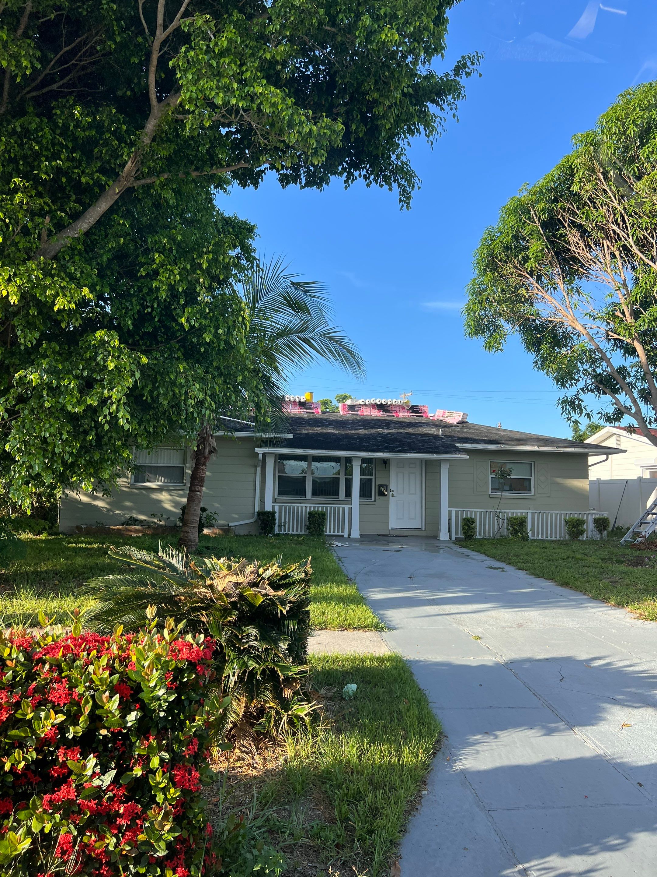 Project in St. Petersburg 33713 by Mitchell Roofing Company LLC 