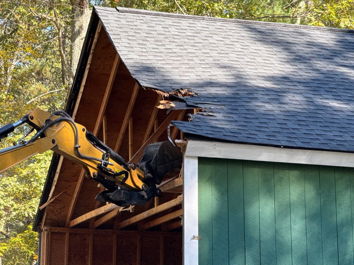 Custom ADU Construction with Vaulted In-Law Suite – LP SmartSide®, ZIP System® & Harvey® Windows by Sensible Home Solutions