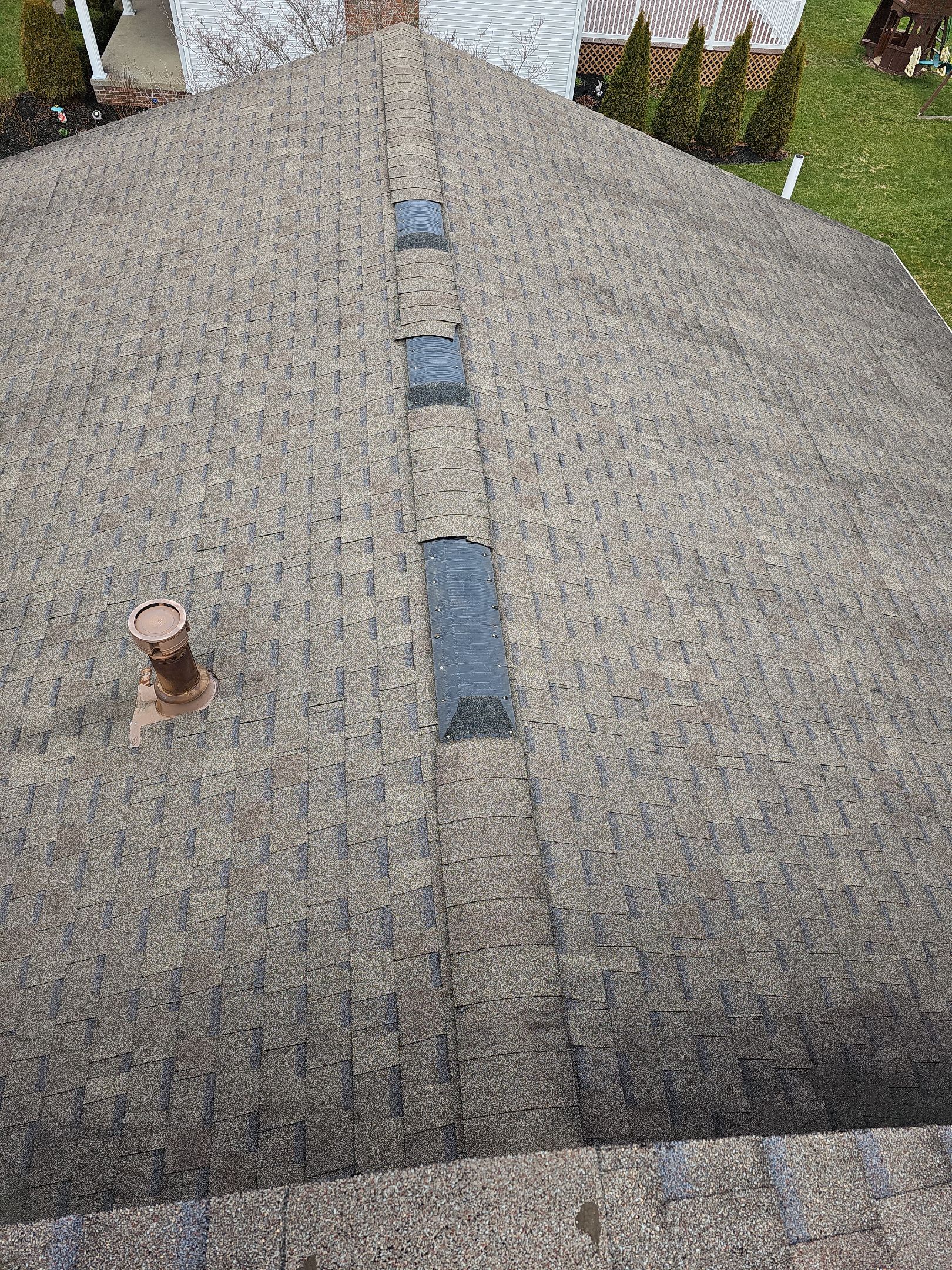 ATLAS PINNACLE COLOR: BLACK SHADOW by Eagle Eye Roofing