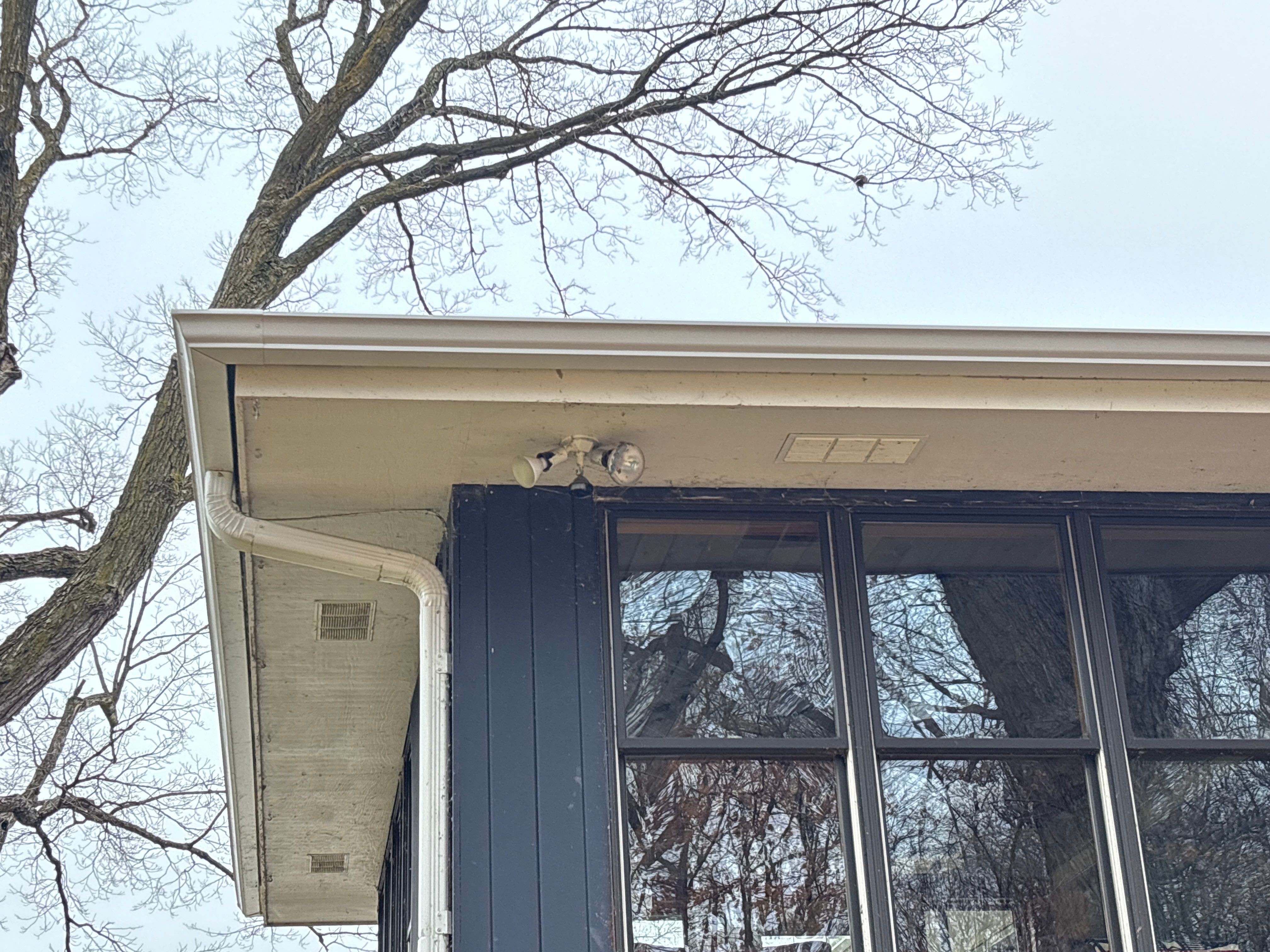5-Inch K-Style Gutter Repair – St. Michael, MN by Next Level Seamless Gutters / Exteriors Inc.