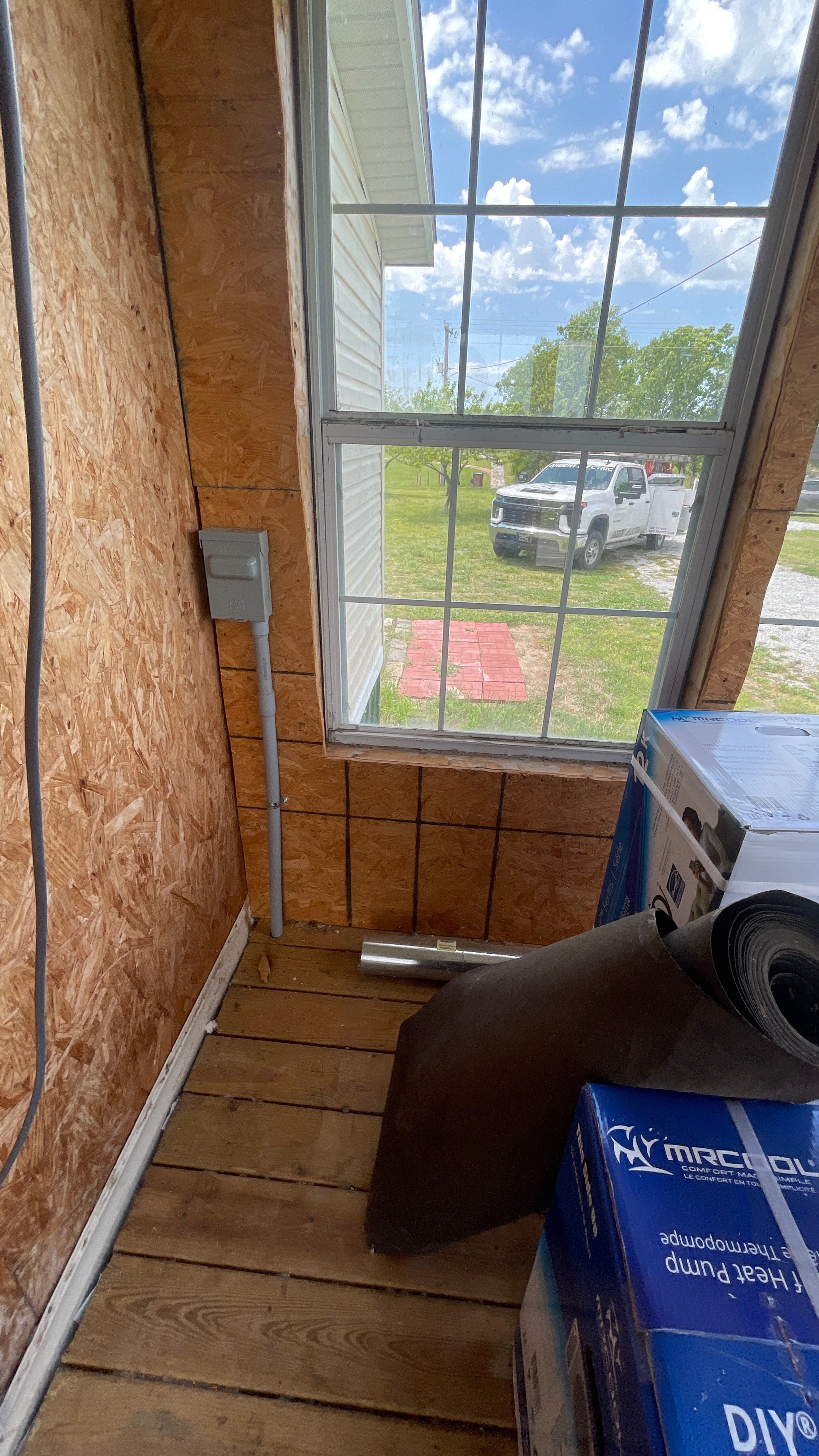 NEW SERVICE TO GARAGE by Argent Electric LLC