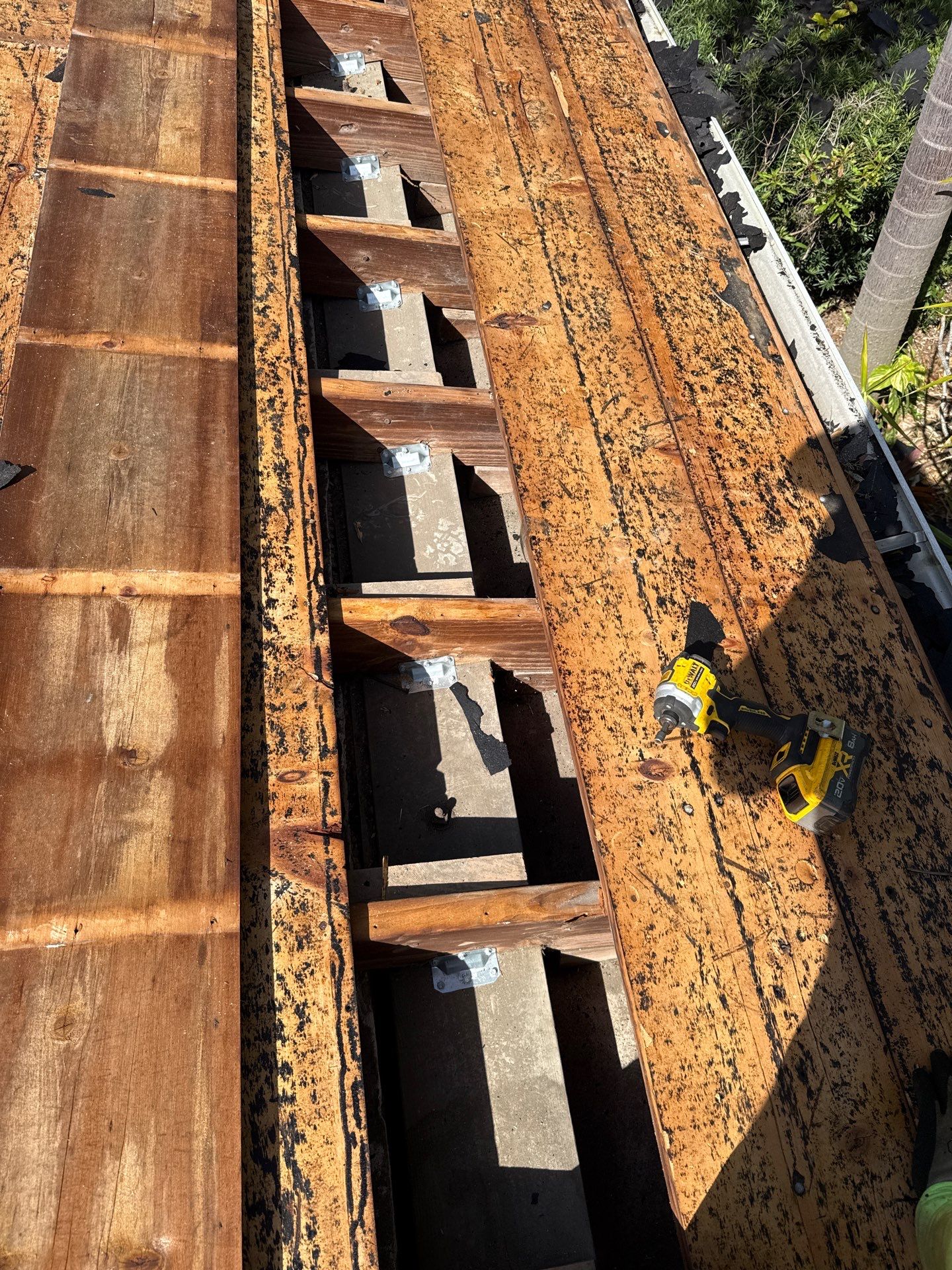 Project in Gulfport 33707 by Mitchell Roofing Company LLC
