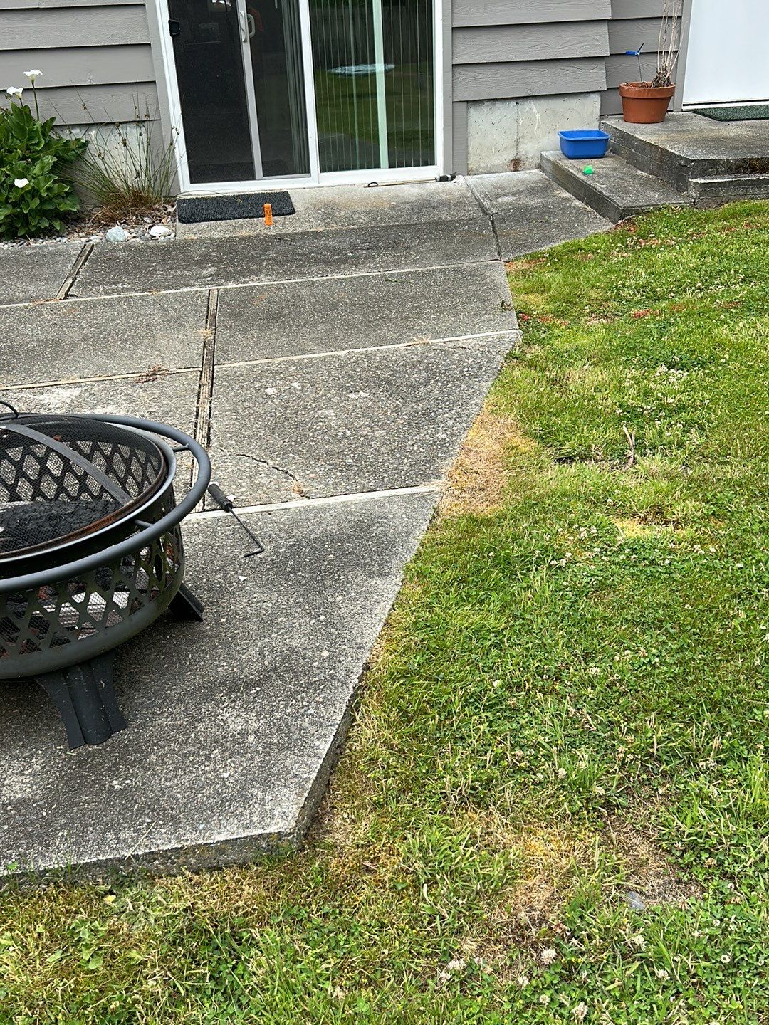 Chris | Stamped Concrete Patio, Walkway & Steps by Jireh Asphalt & Concrete Inc 