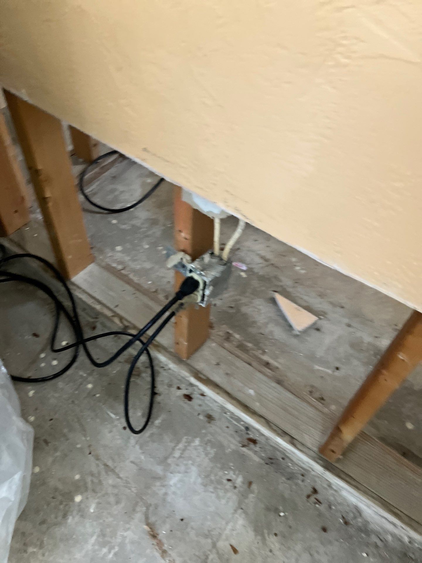 St. Pete Water Damage Mitigation by Ampm Restoration Services