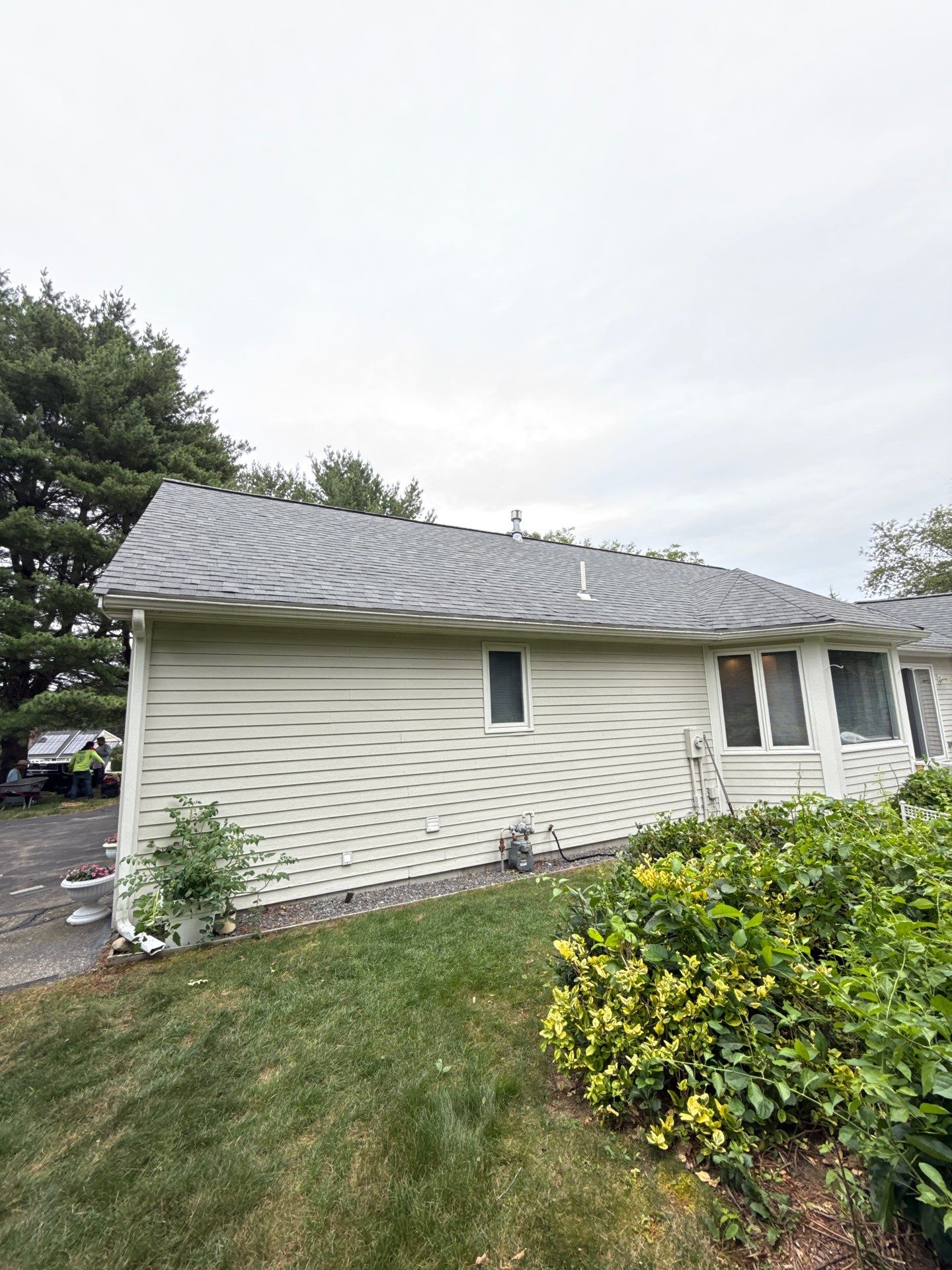 Asphalt Shingle Roof Replacement | Billerica, MA by Mighty Dog Roofing of Greater Middlesex County