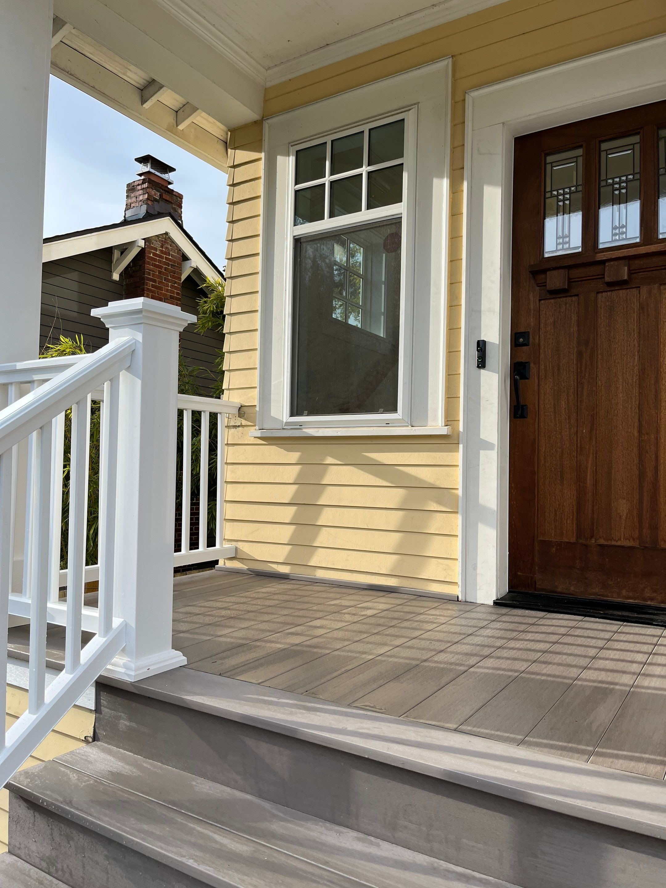 Greenlake Front Porch by Alki deck builders 