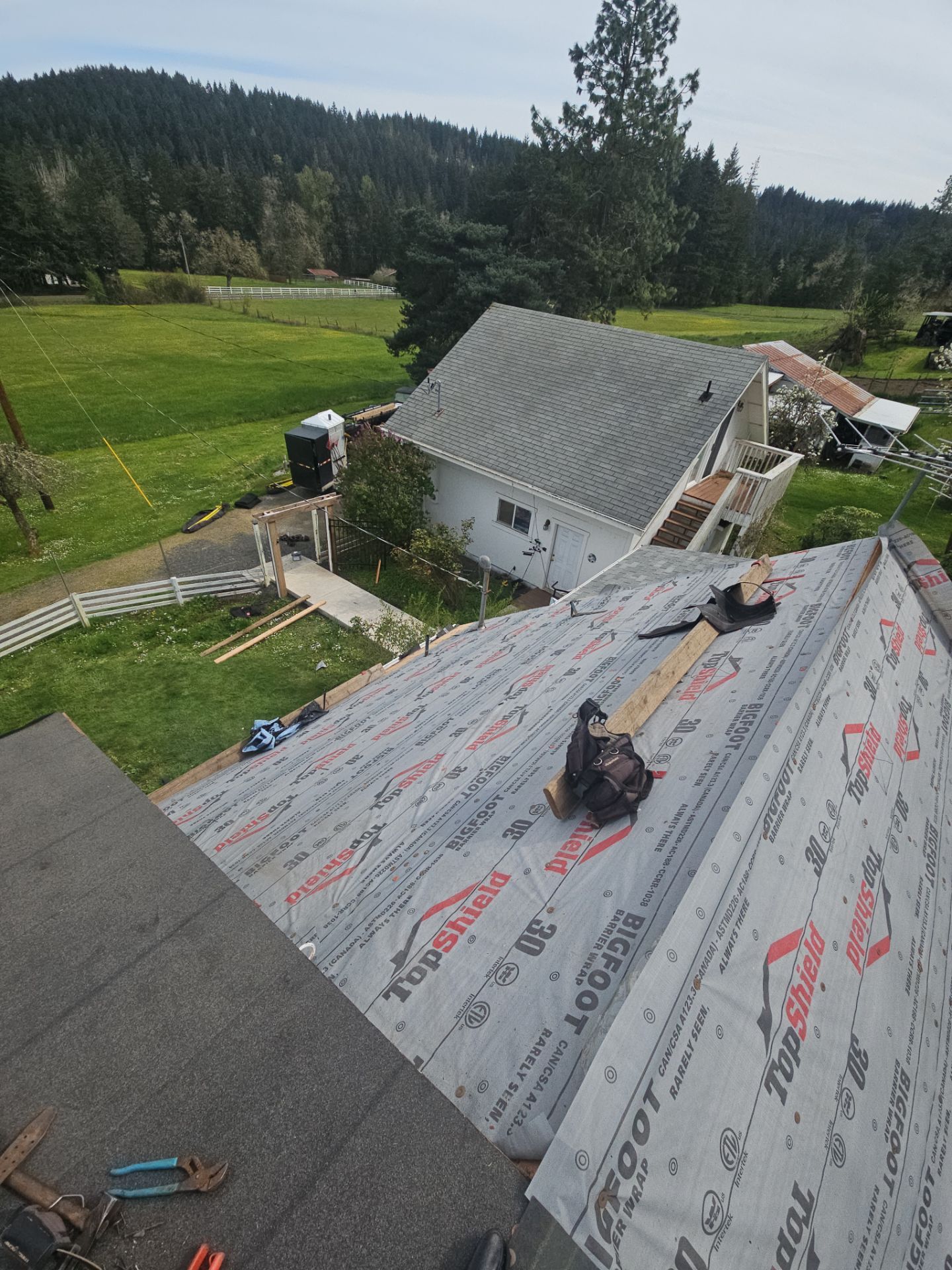 Residential Roofing Installation using IKO Dynasty (Color: Frostone Grey) by Orezona Building & Roofing Company, Inc.