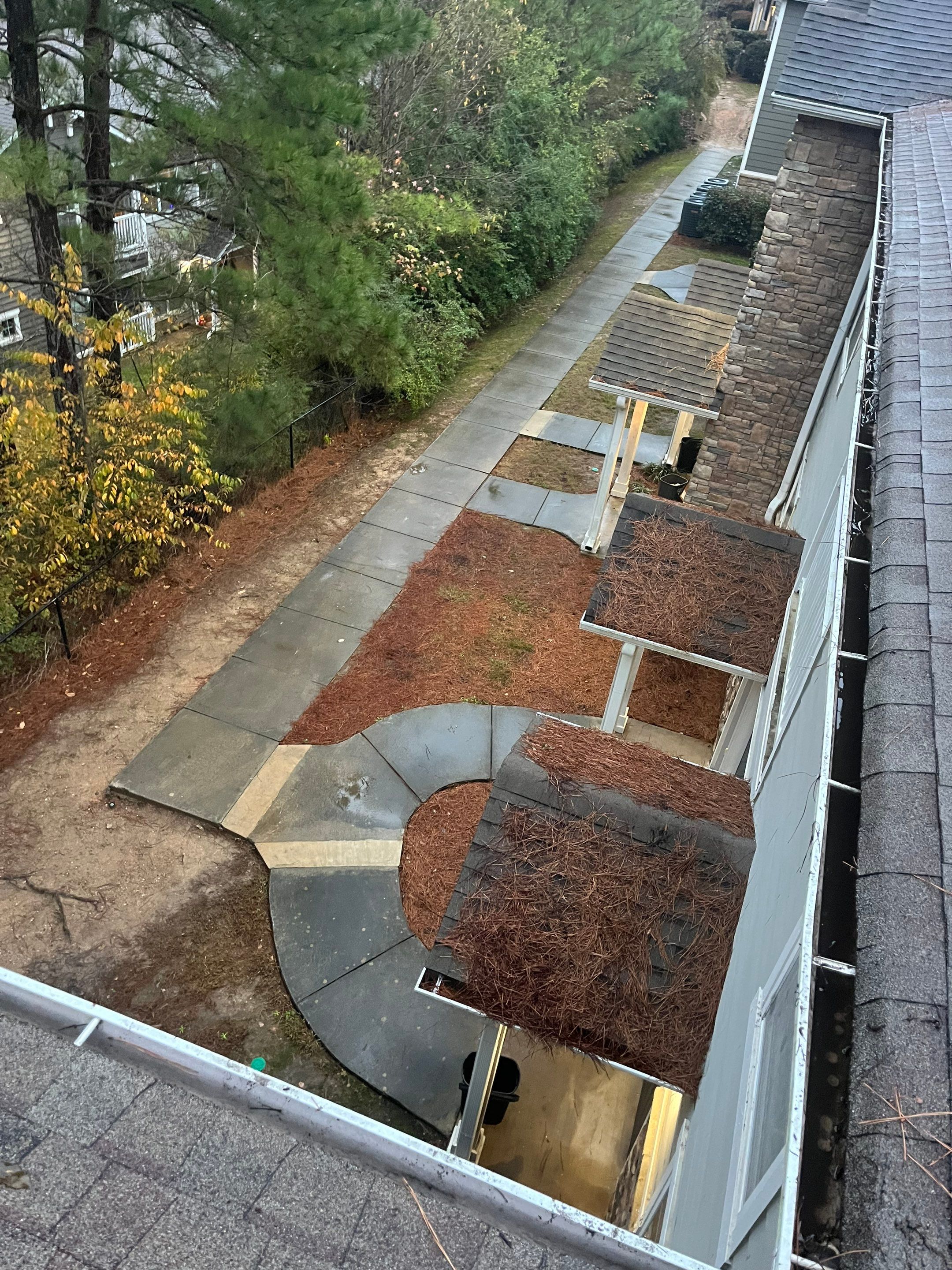 Commercial gutter cleaning Birmingham, AL after photo with clean gutters