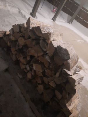 Firewood Delivery  using Seasoned Firewood