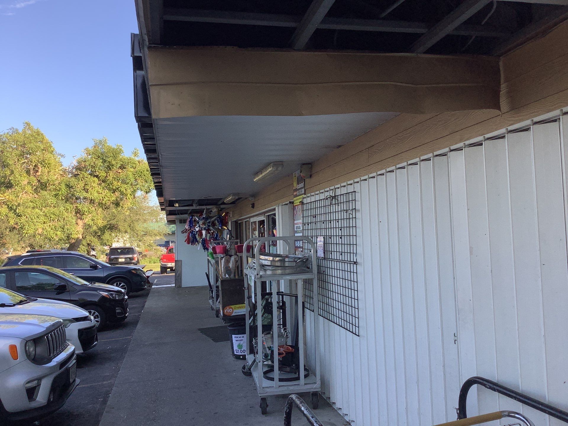 Soffit and Fascia Replacement in Bradenton FL by Gutter Professors