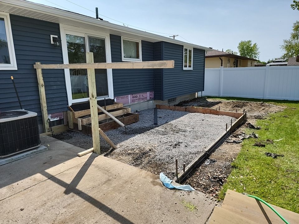 Exterior Siding and Concrete by Ivy Lea Construction