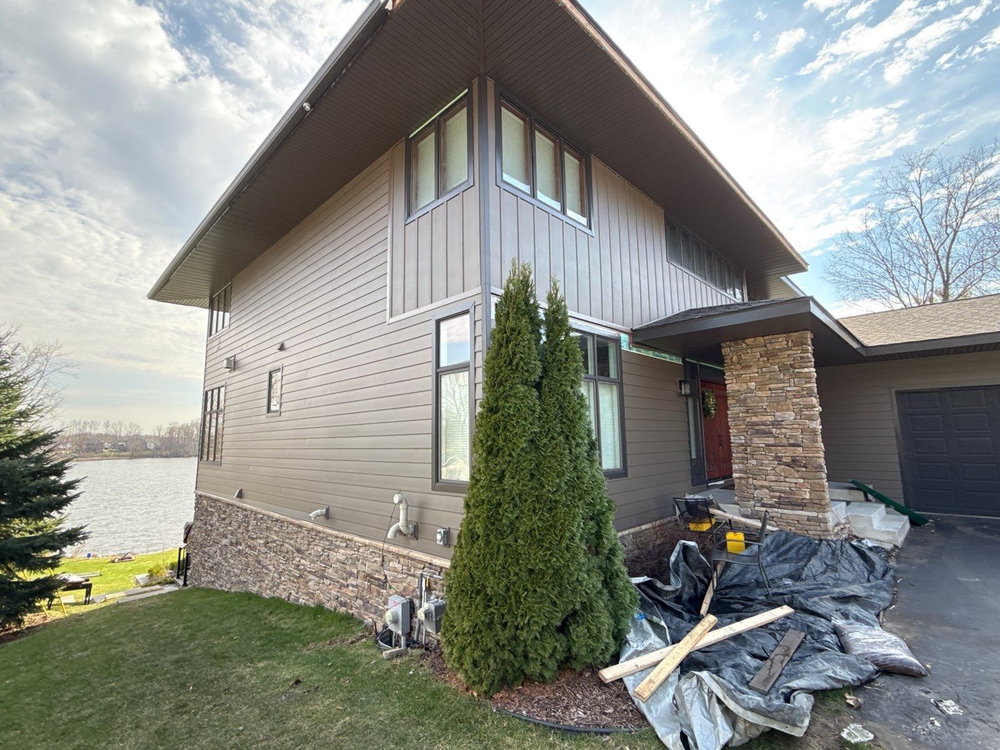 Siding Replacement using Ascend by 180 Contractors