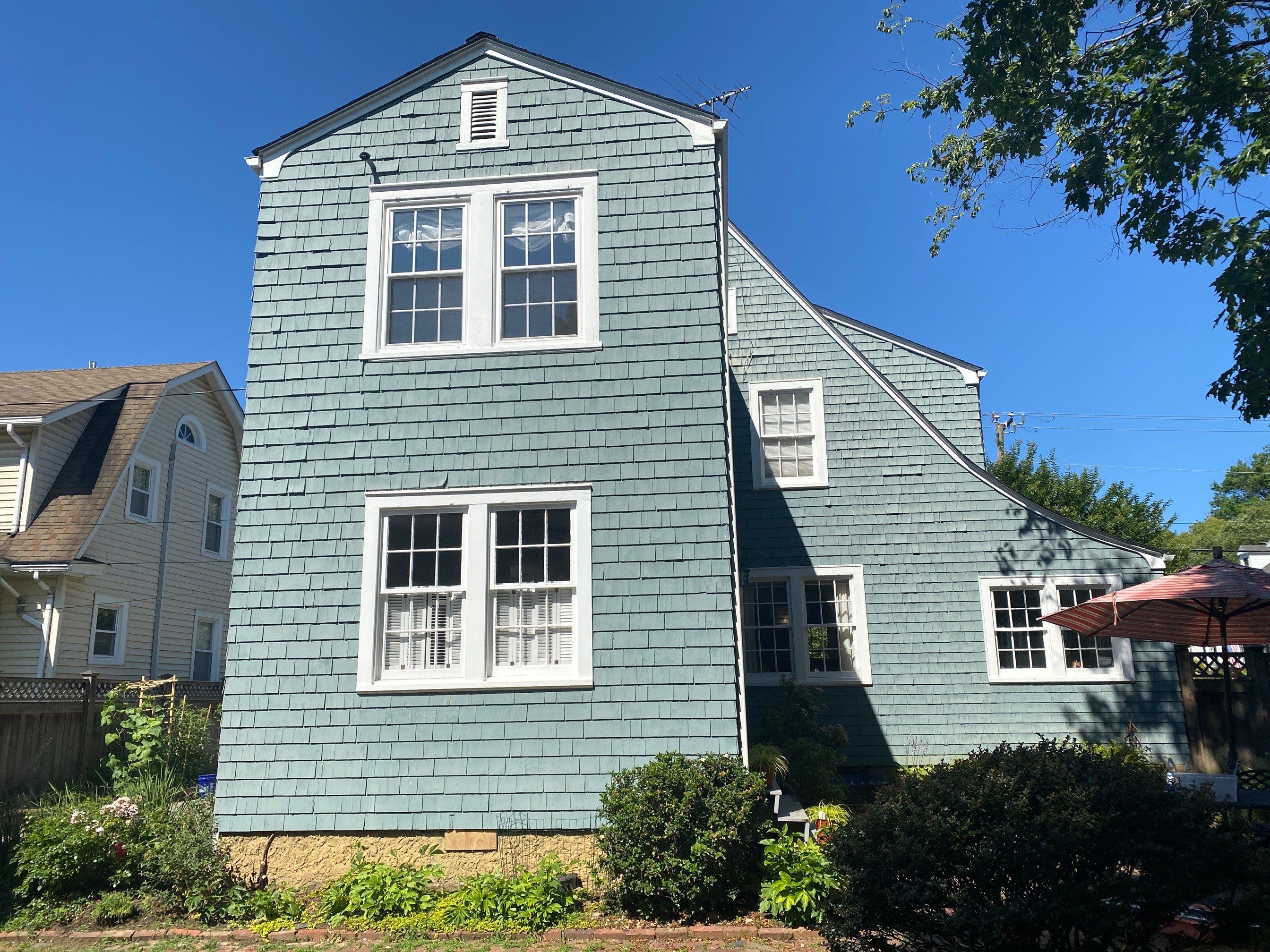 Siding Installation using Western Red Cedar #1 Perfection G&R CCA - Shingles & Shakes by RM Banning, Inc.