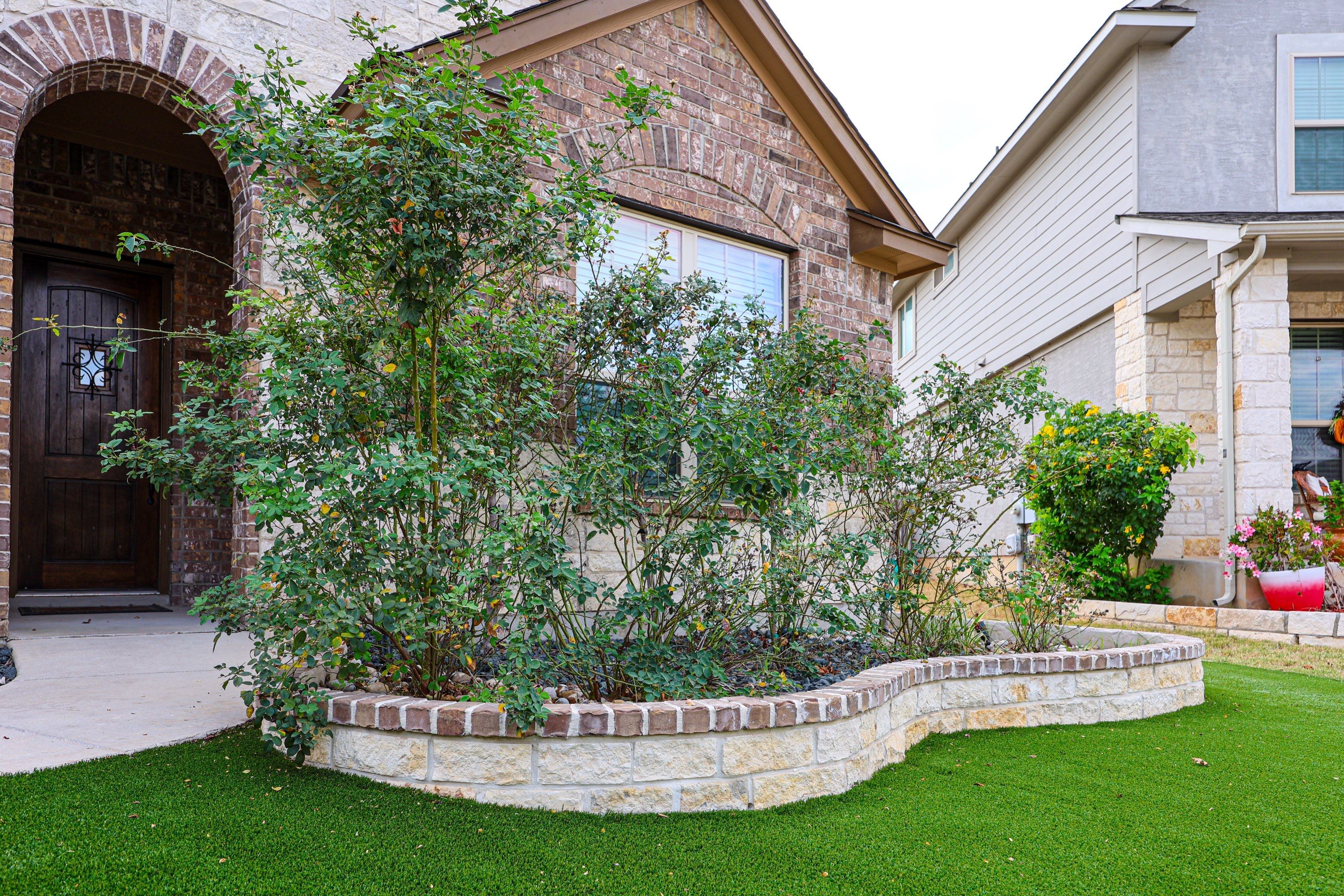 Wortham Oaks - San Antonio, TX by Hole In One Lawns, LLC