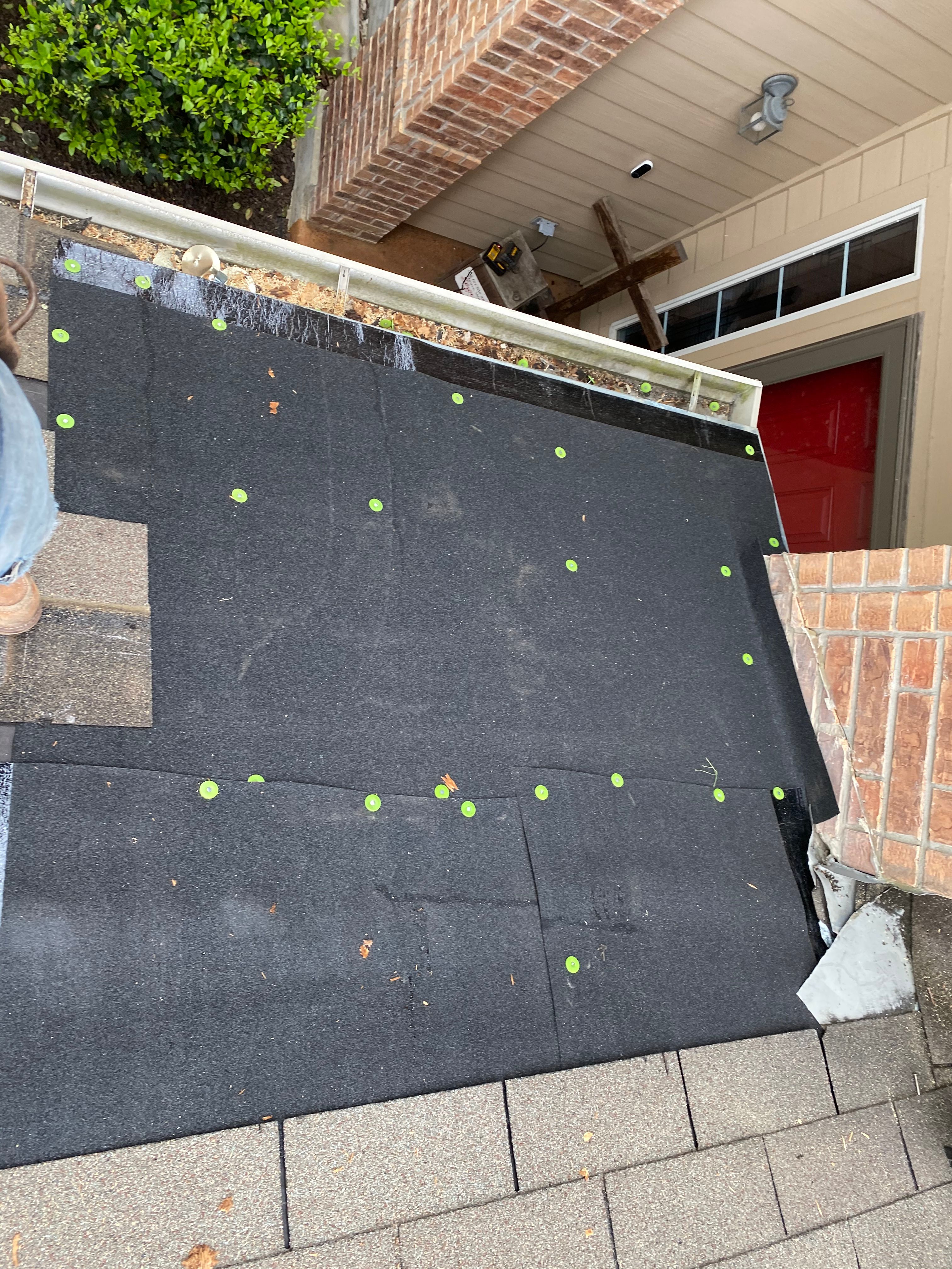 Residential Roof Replacement using Owens Corning 30 year Architectural Shingles by Premier Roofing and Contracting