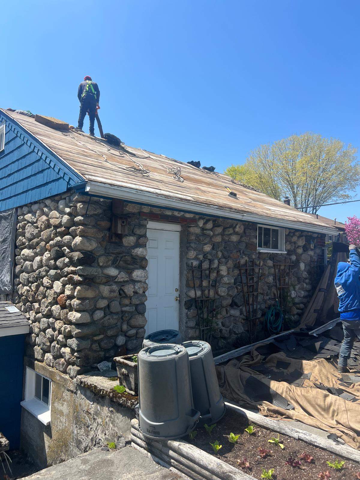Main Roof & Garage Replacement at Massachusetts Ave – Owens Corning Duration, Williamsburg Gray + EPDM Garage by JOHNNYS PRO