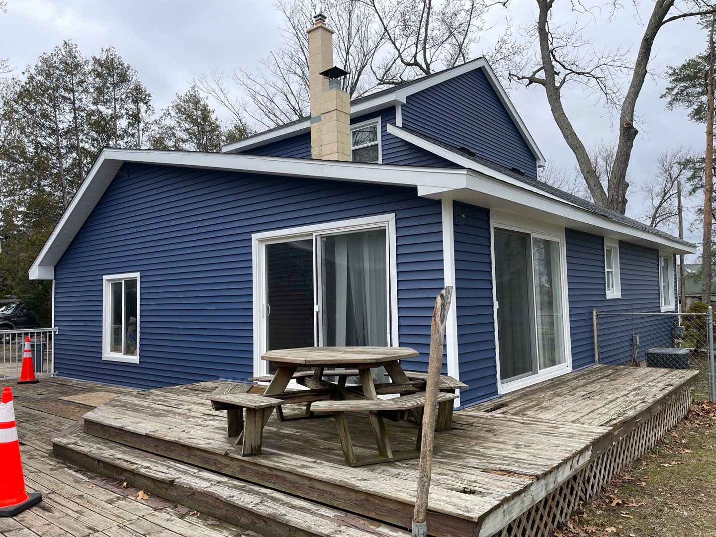 Siding Replacement using CertainTeed Restoration Classis D4 by 180 Contractors