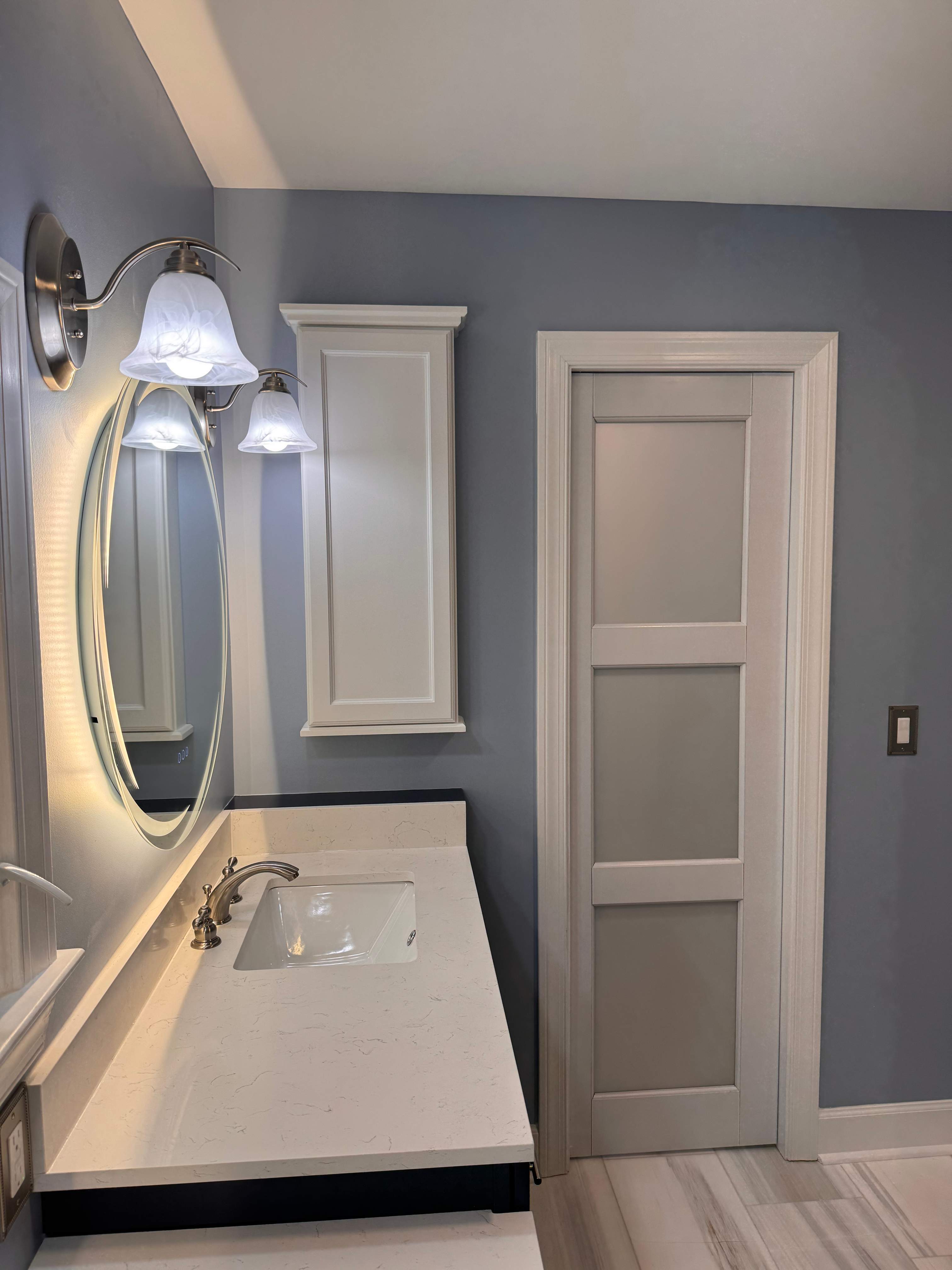 Master bathroom renovation by Prudencio