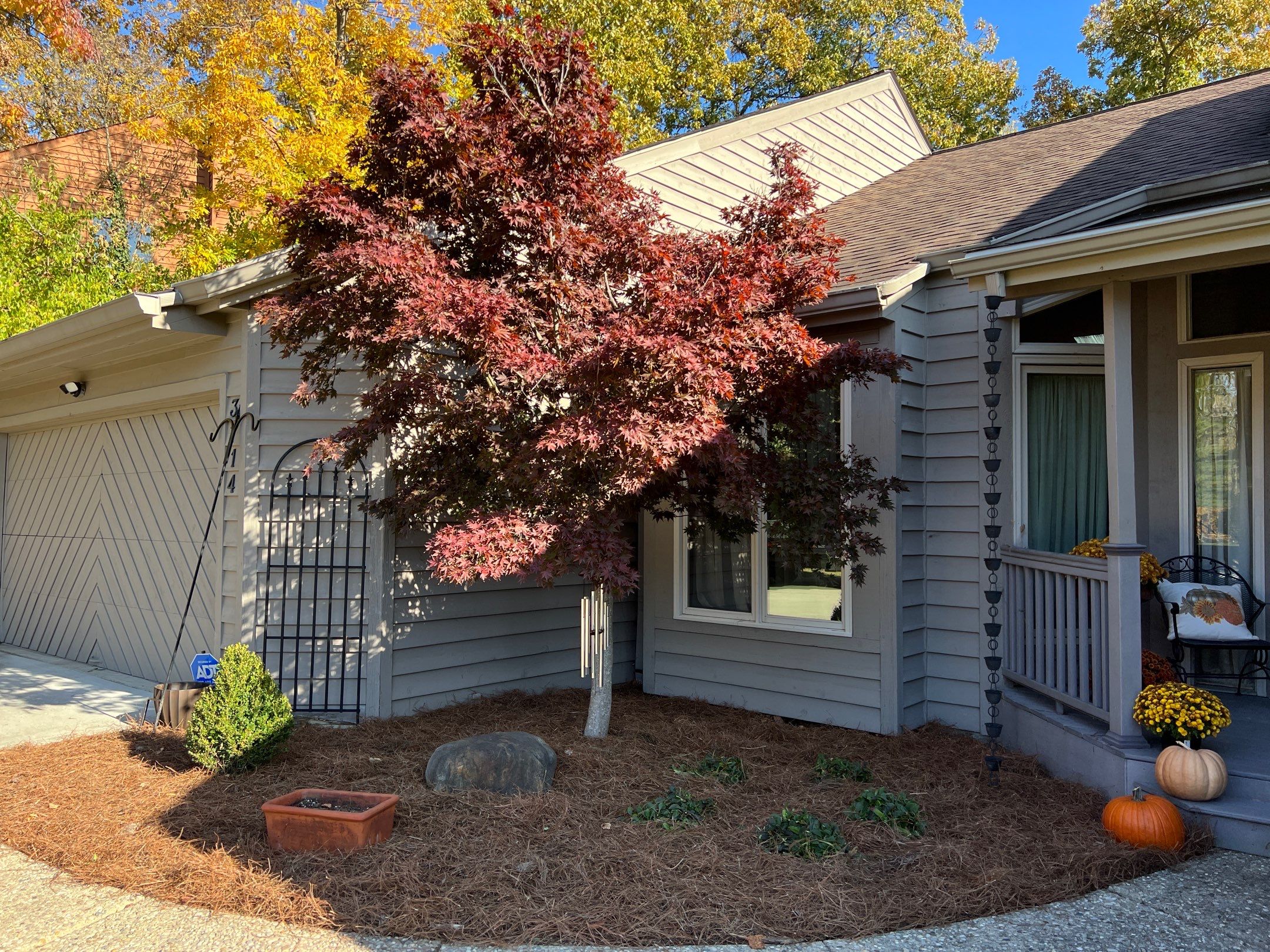 Spring Clean Up using Pine Straw by Reisenberg’s Lawn & Landscape, LLC