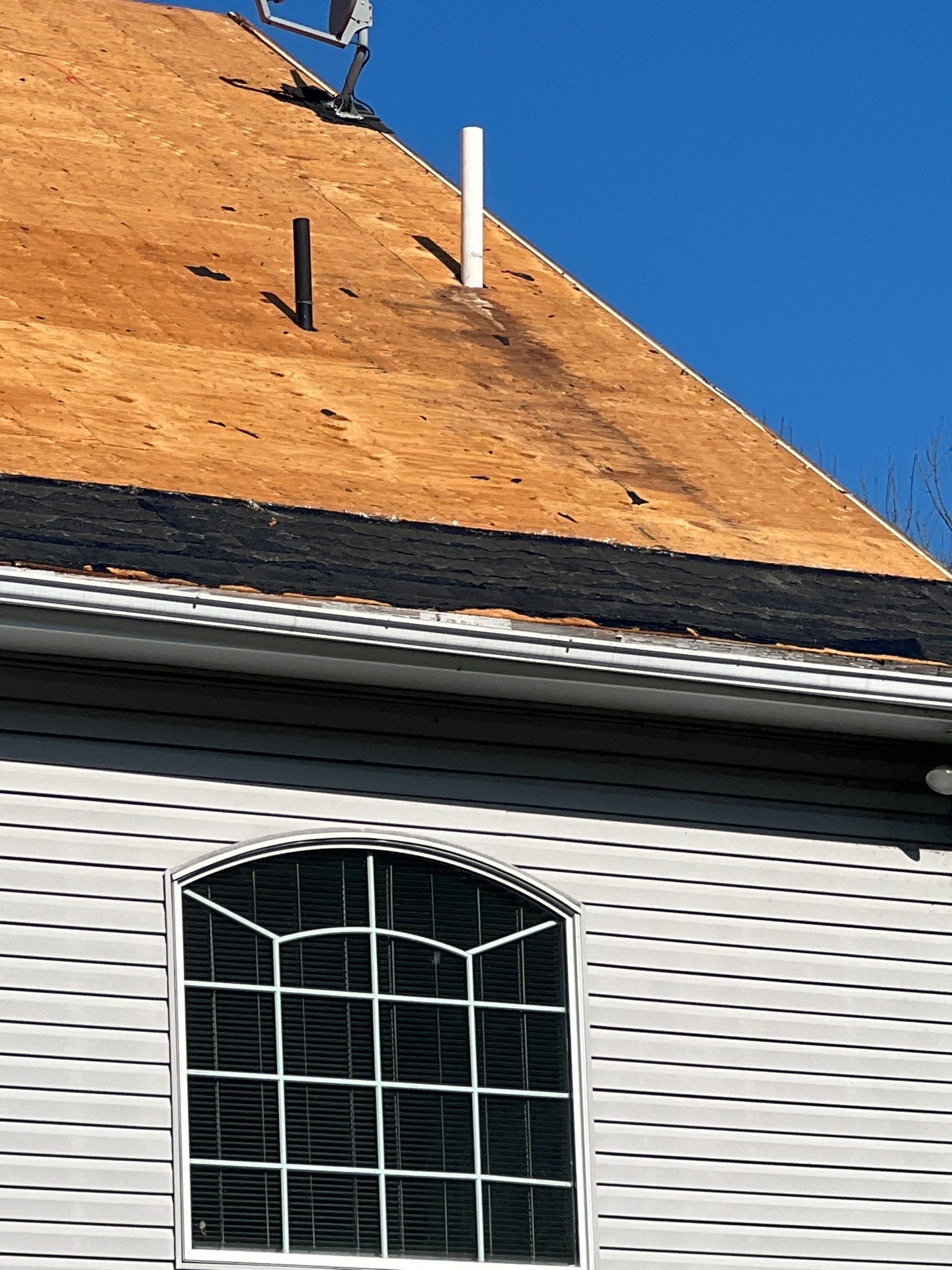 Full Roof Replacement – Colonial Slate Upgrade by Maven Roofing & Exteriors LLC