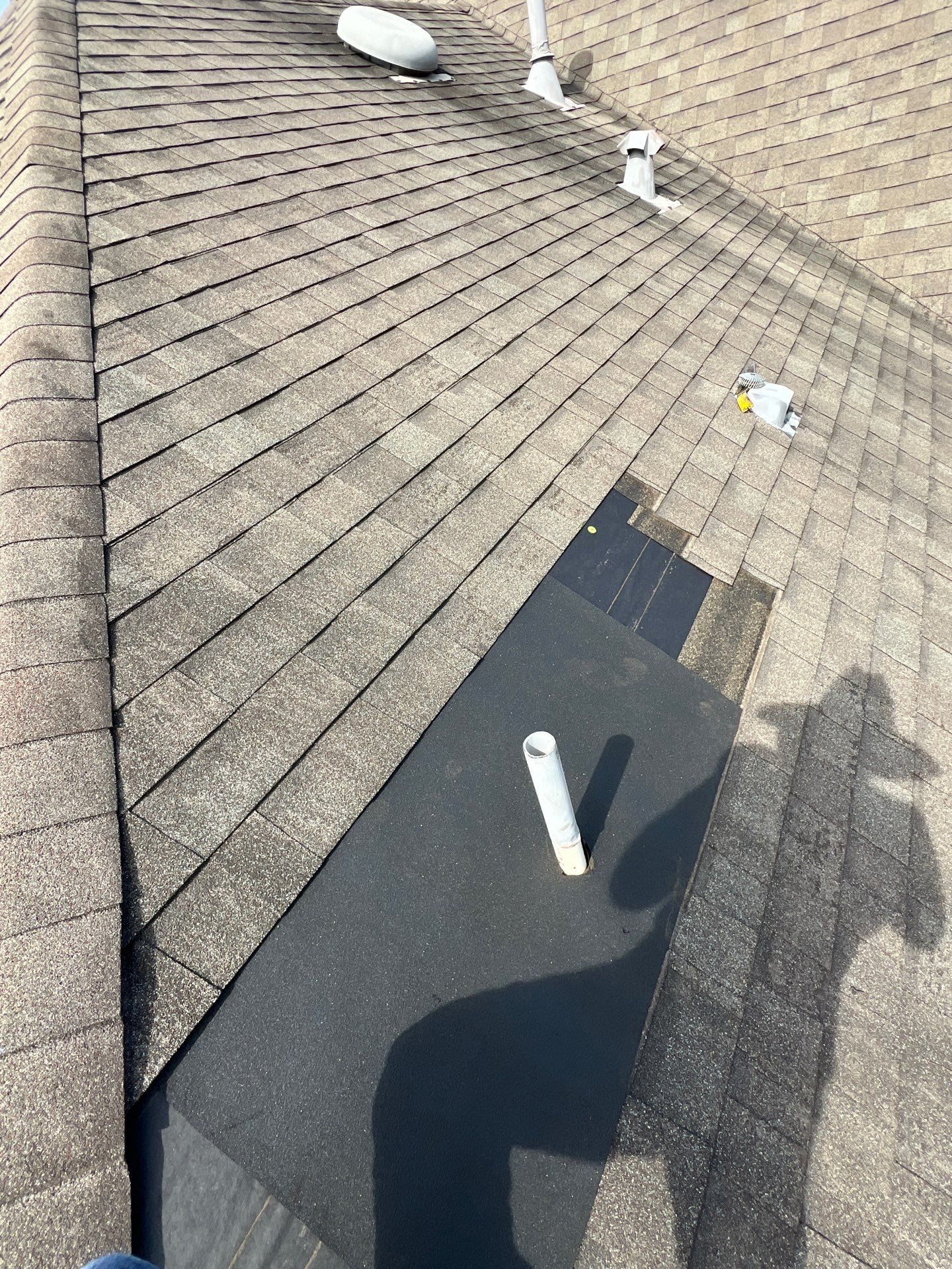 Hail Damage using Owen's Corning Duration (Lifetime) Shingles by Roof Repair Company