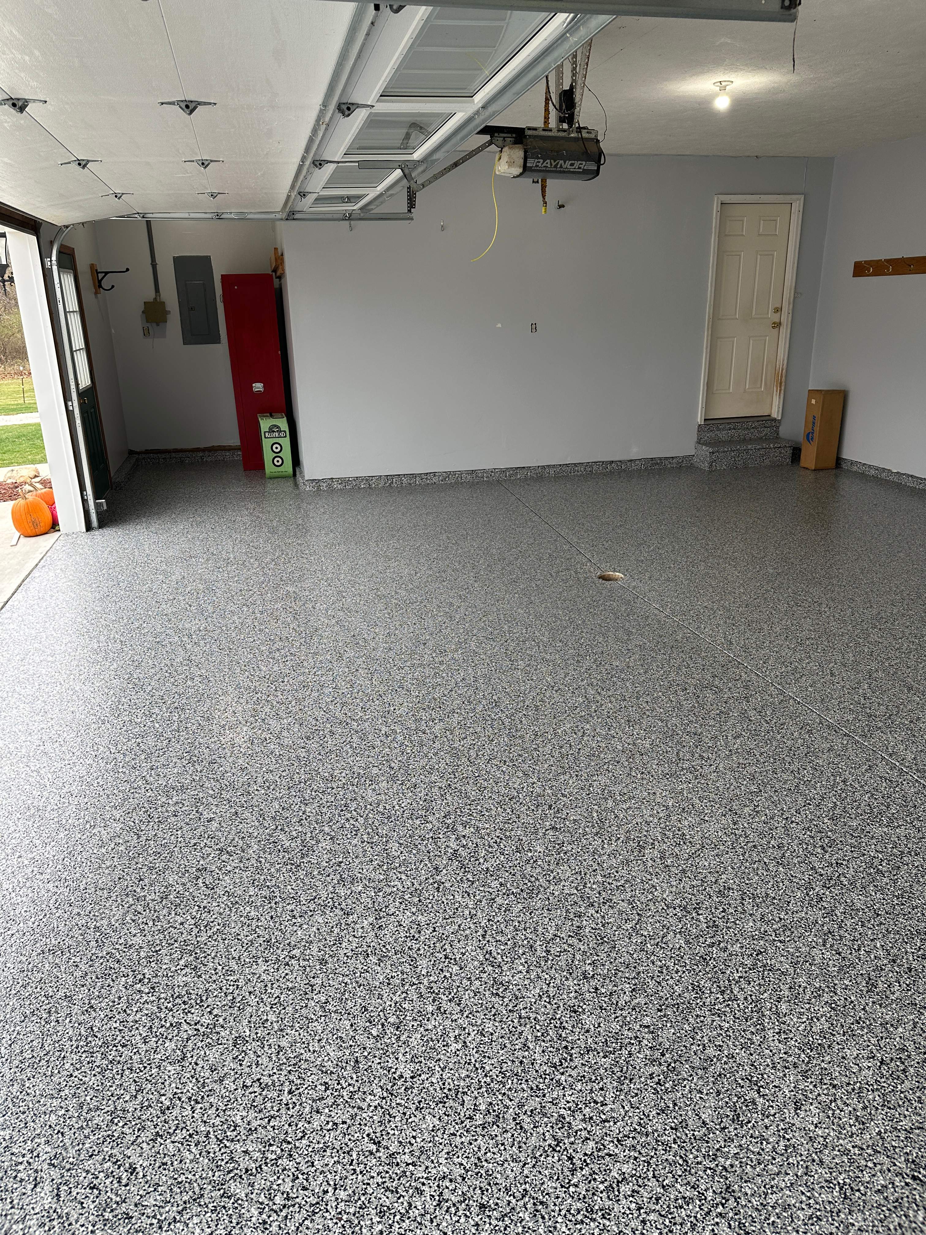 Silverton Garage Elmsworth by Loud Bros