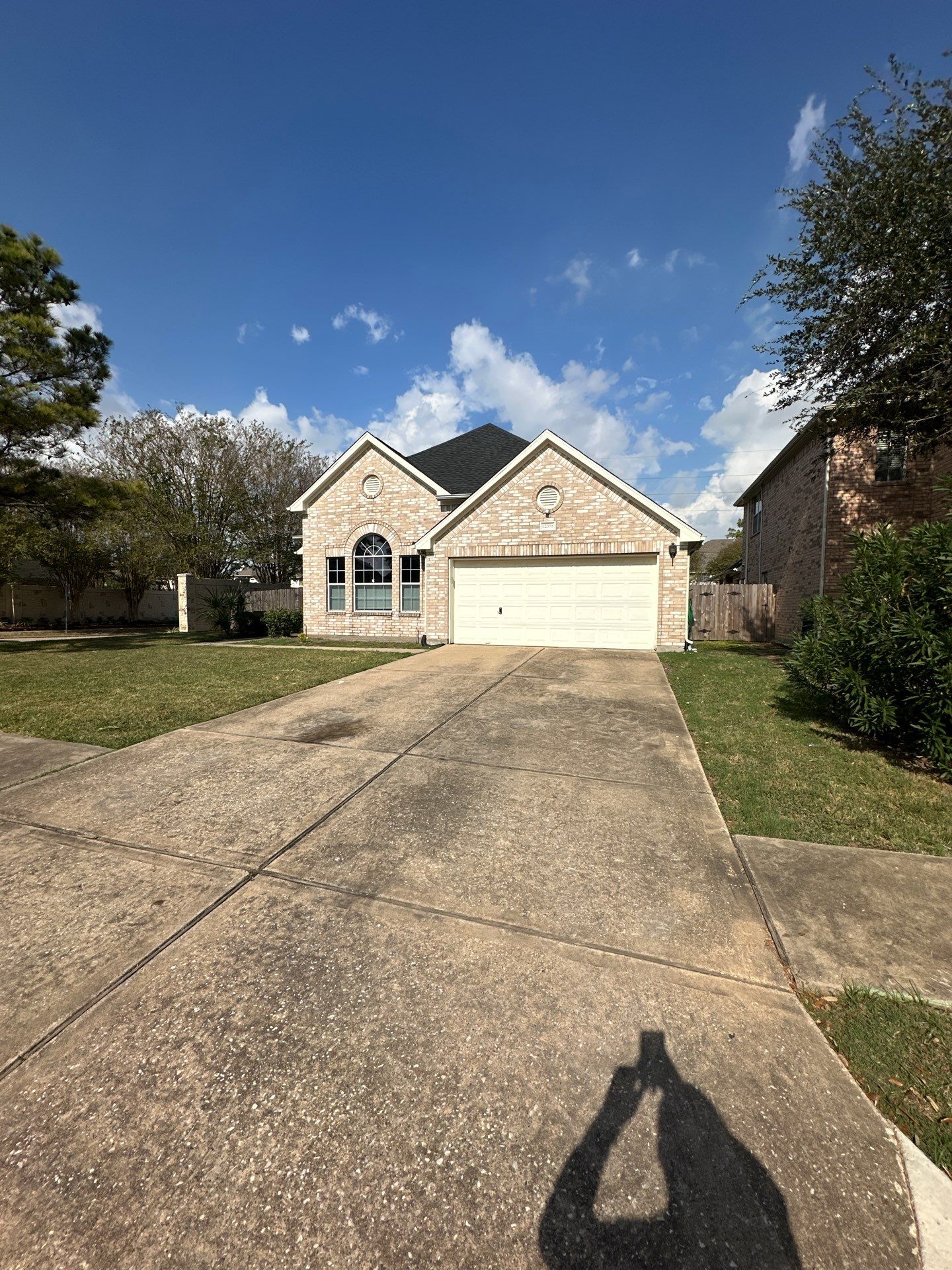 Roof Replacement in Ashford Lakes, Sugar Land TX by Roof Repair Company